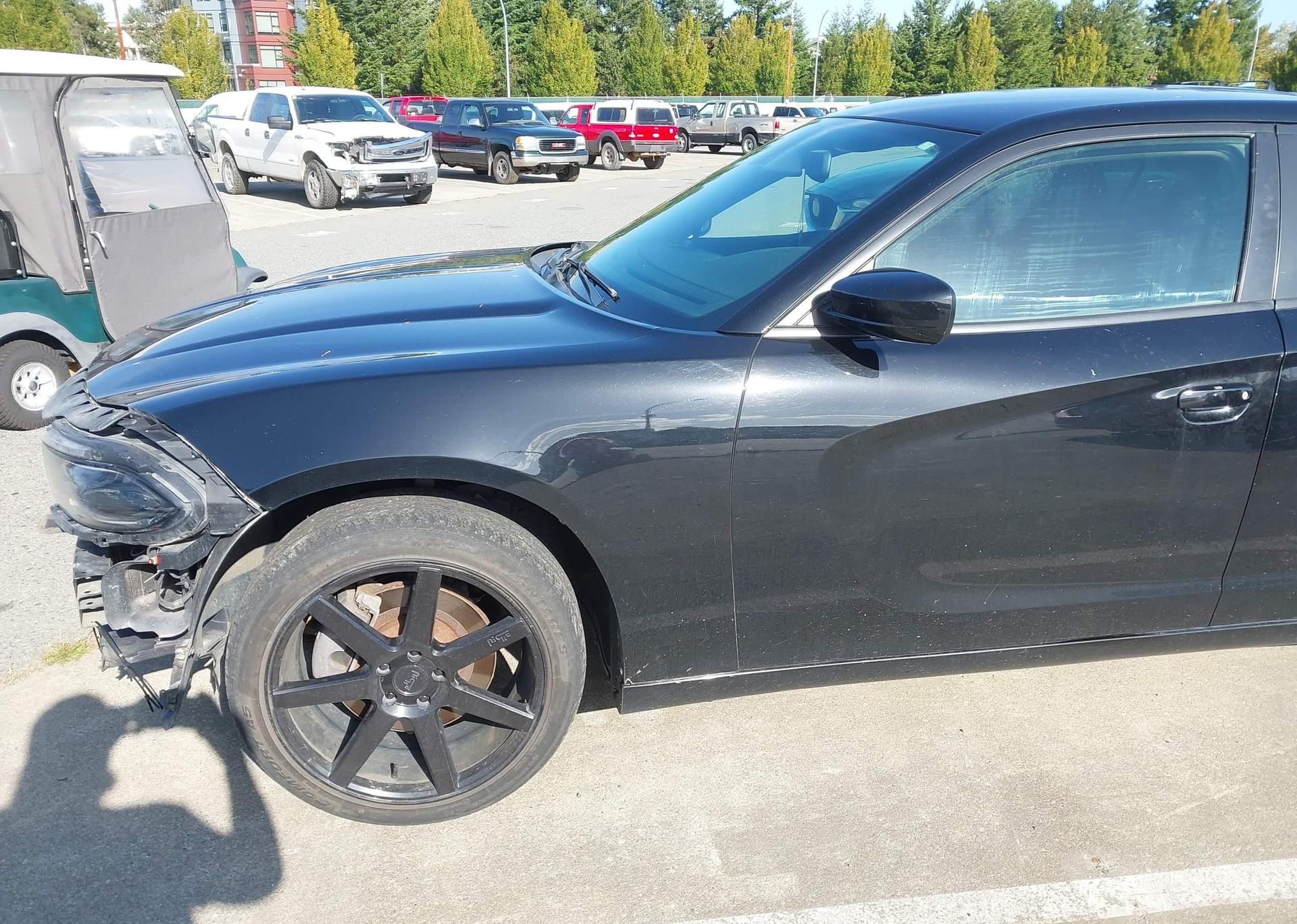 2017 DODGE CHARGER SXT