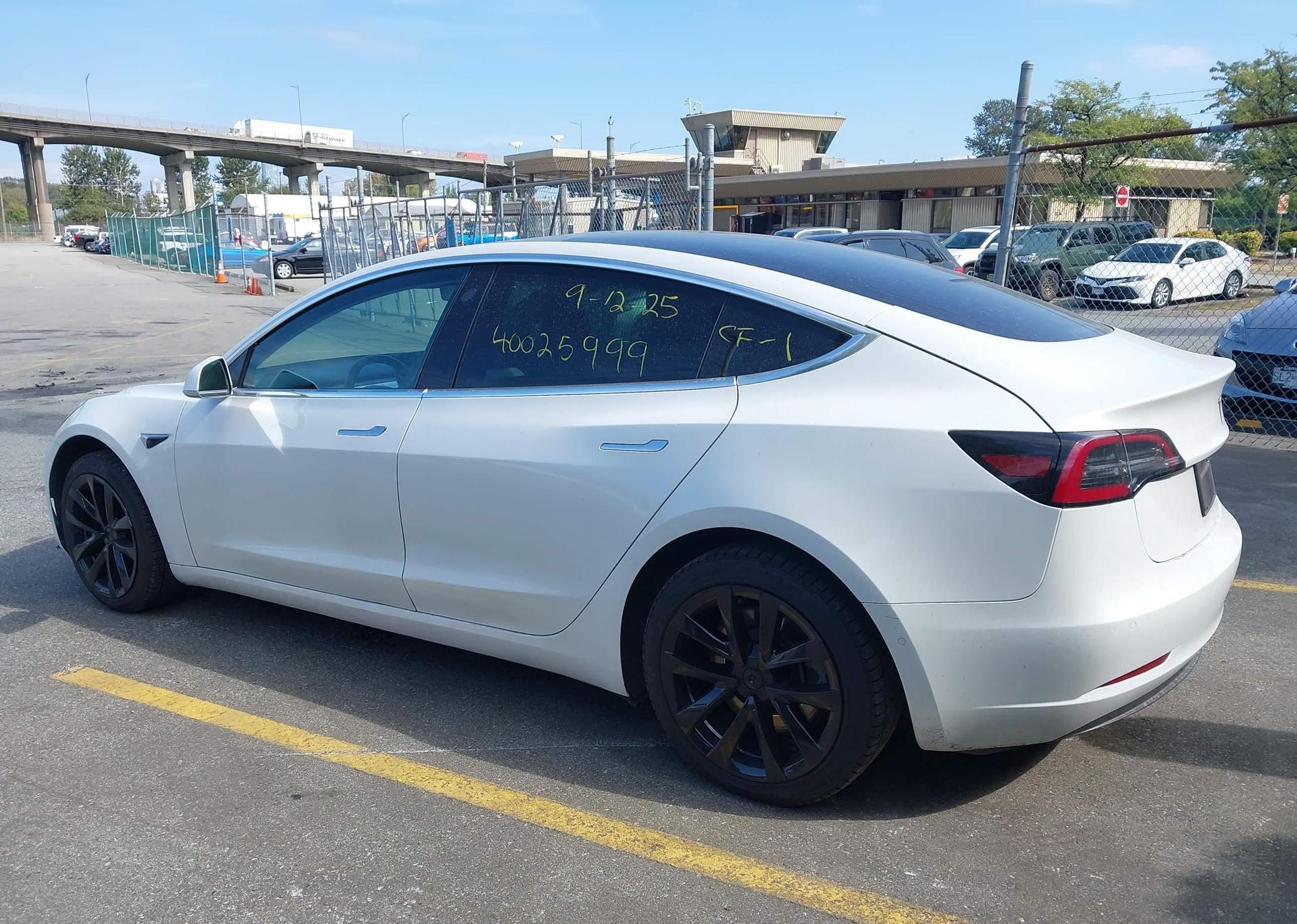 2019 TESLA MODEL 3