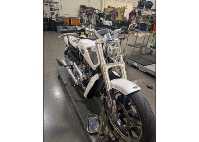 2013 HARLEY-DAVIDSON VRSCF VROD MUSCLE
