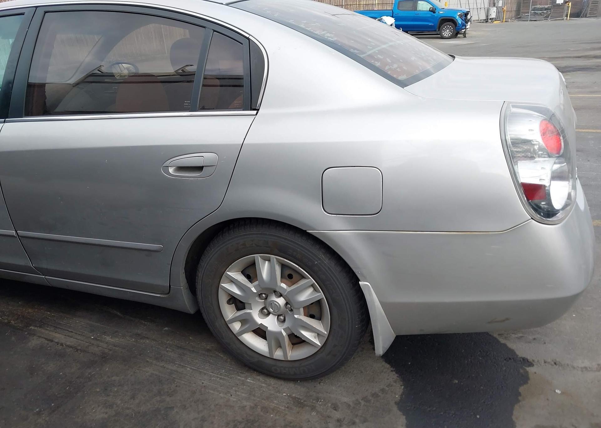 2005 NISSAN ALTIMA S