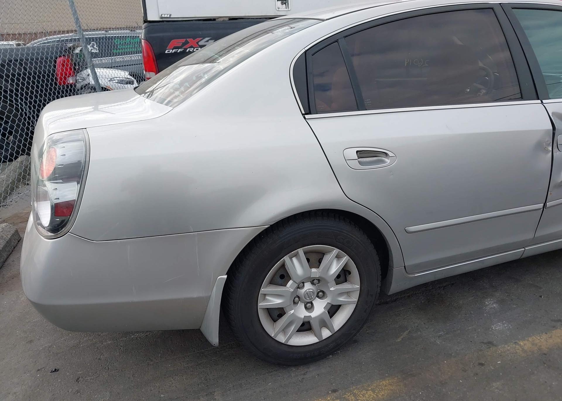 2005 NISSAN ALTIMA S
