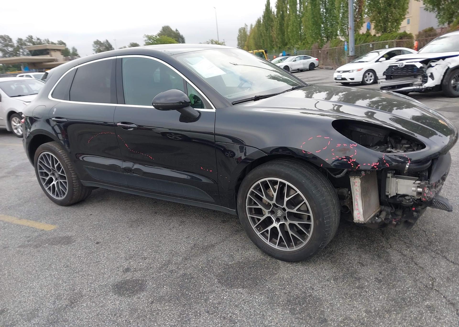 2017 PORSCHE MACAN