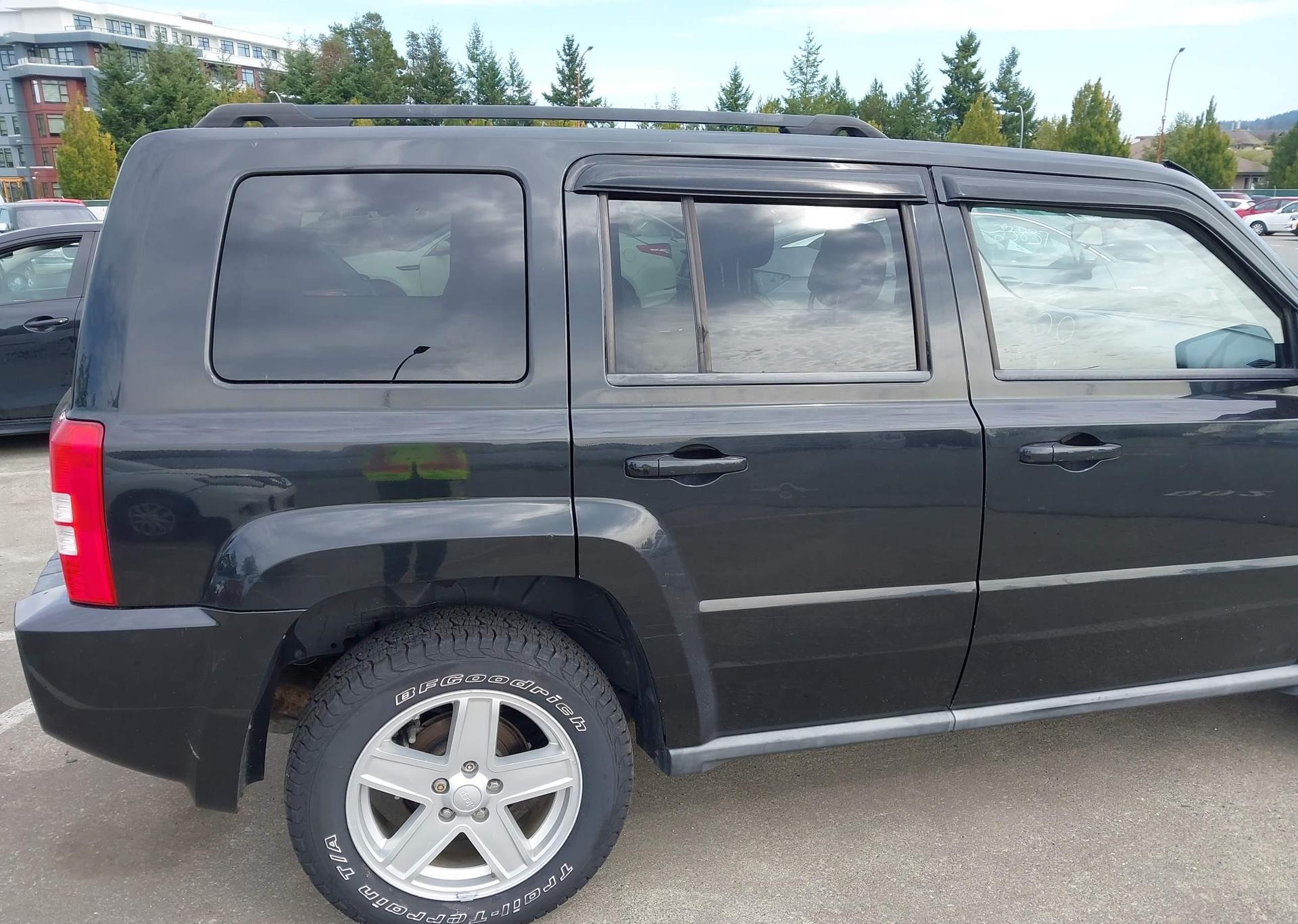 2010 JEEP PATRIOT SPORT