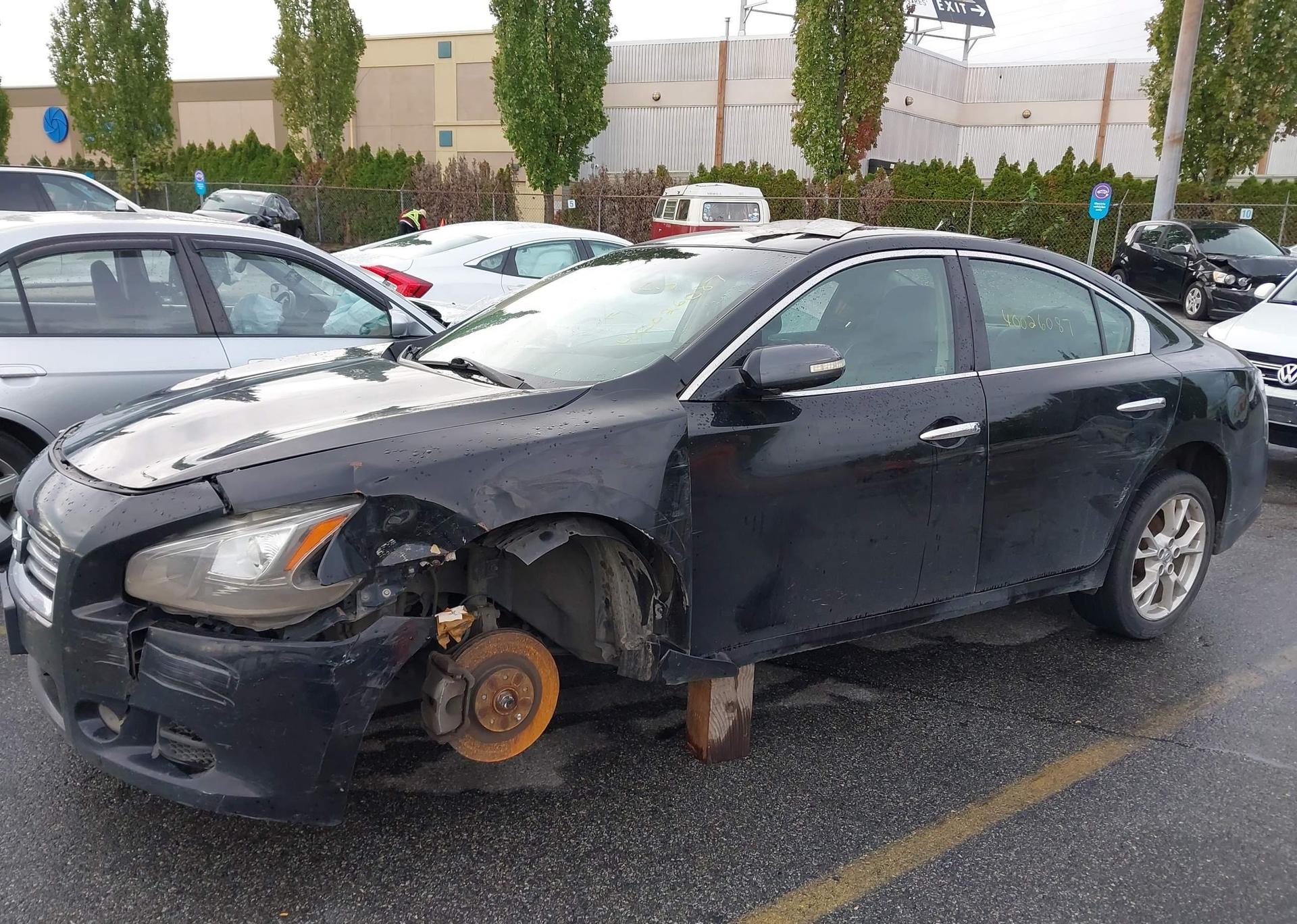 2013 NISSAN MAXIMA S