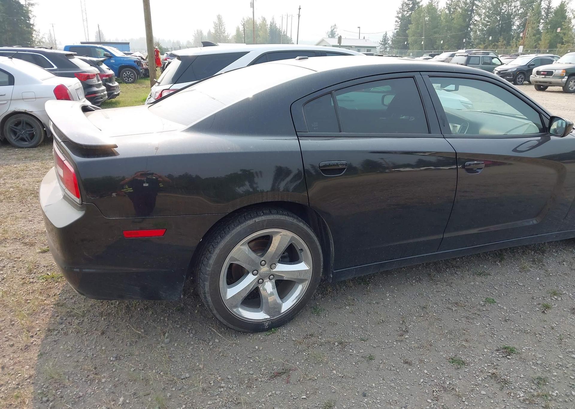 2011 DODGE CHARGER
