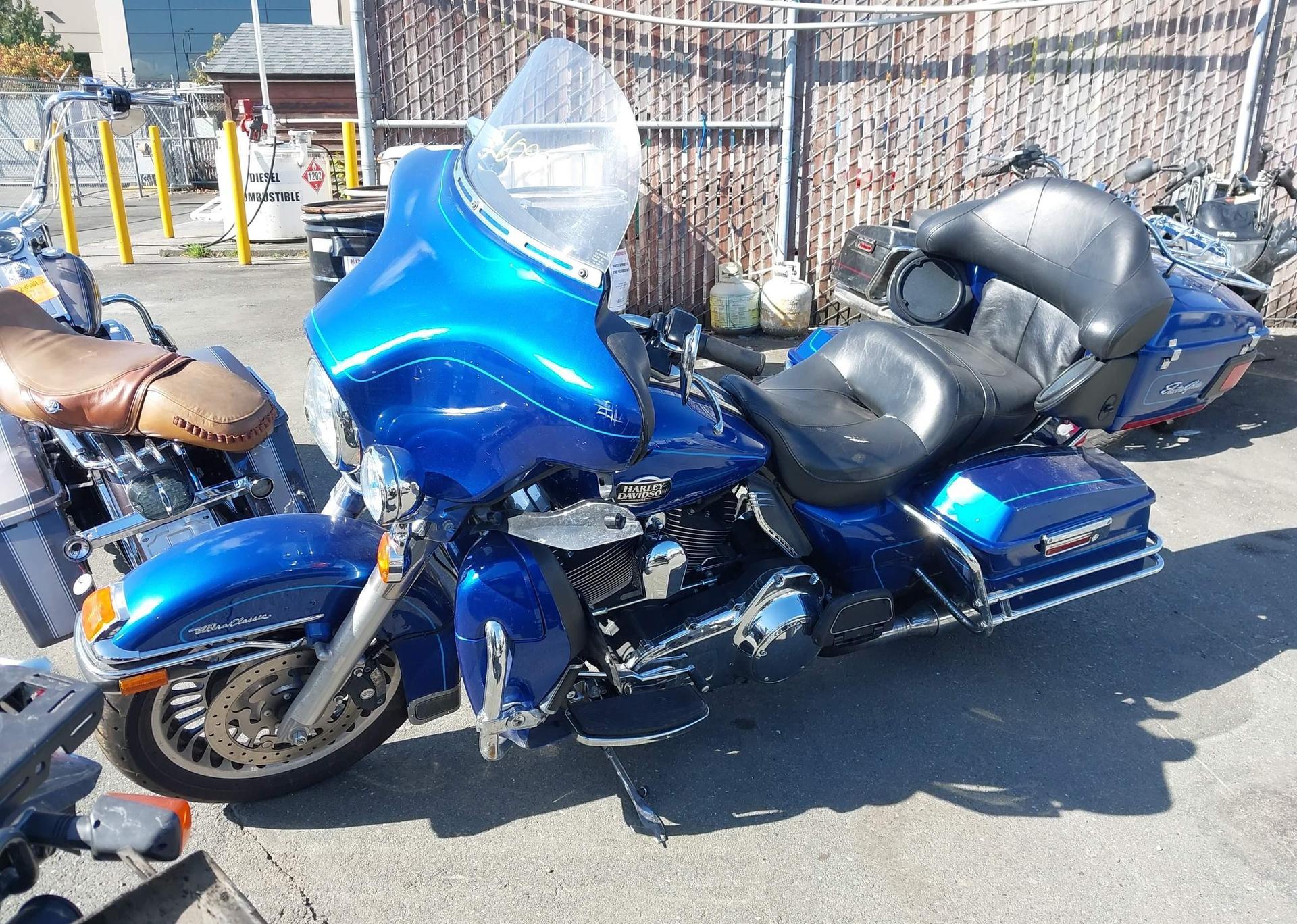 2009 HARLEY-DAVIDSON FLHTCU