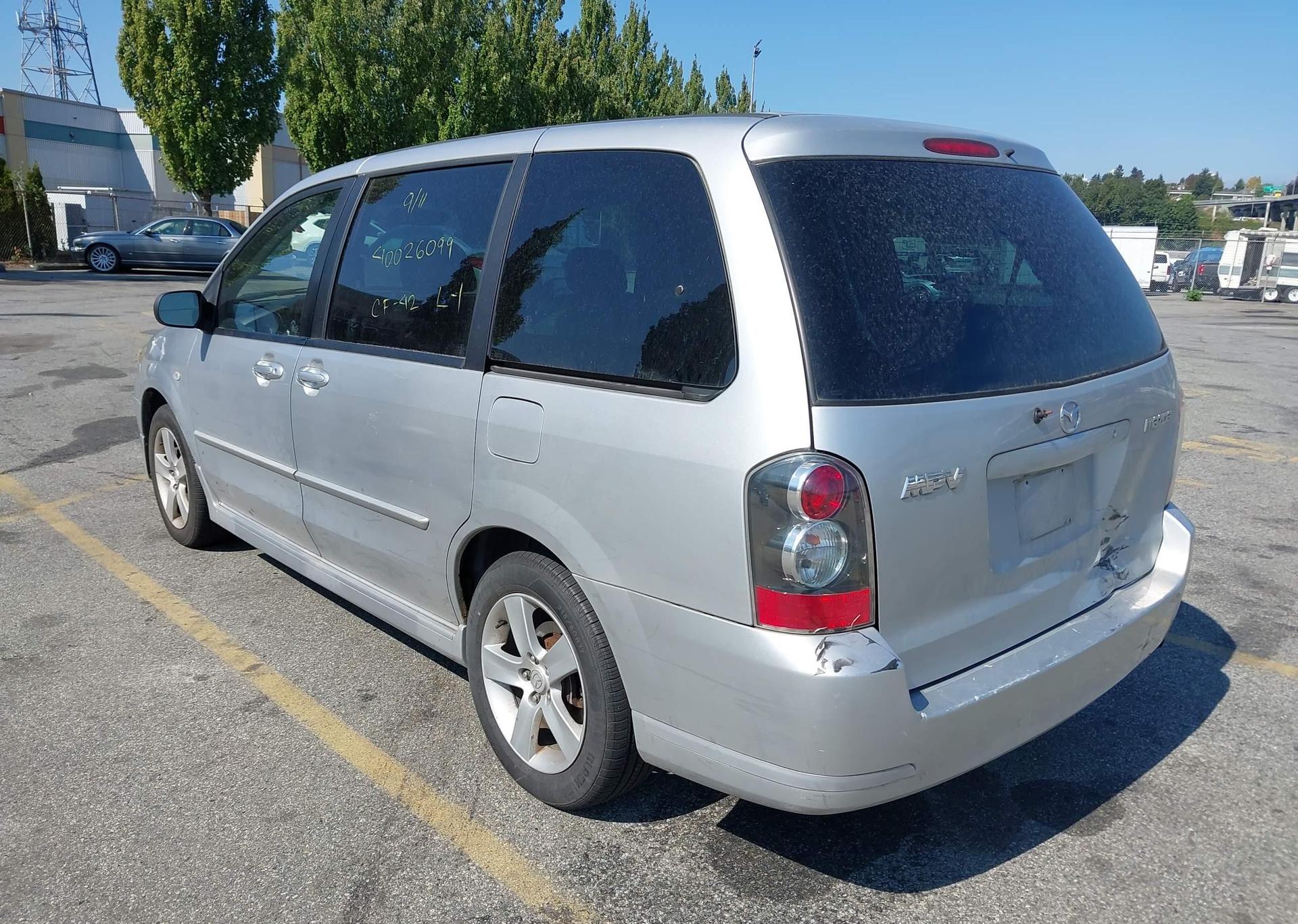 2005 MAZDA MPV WAGON
