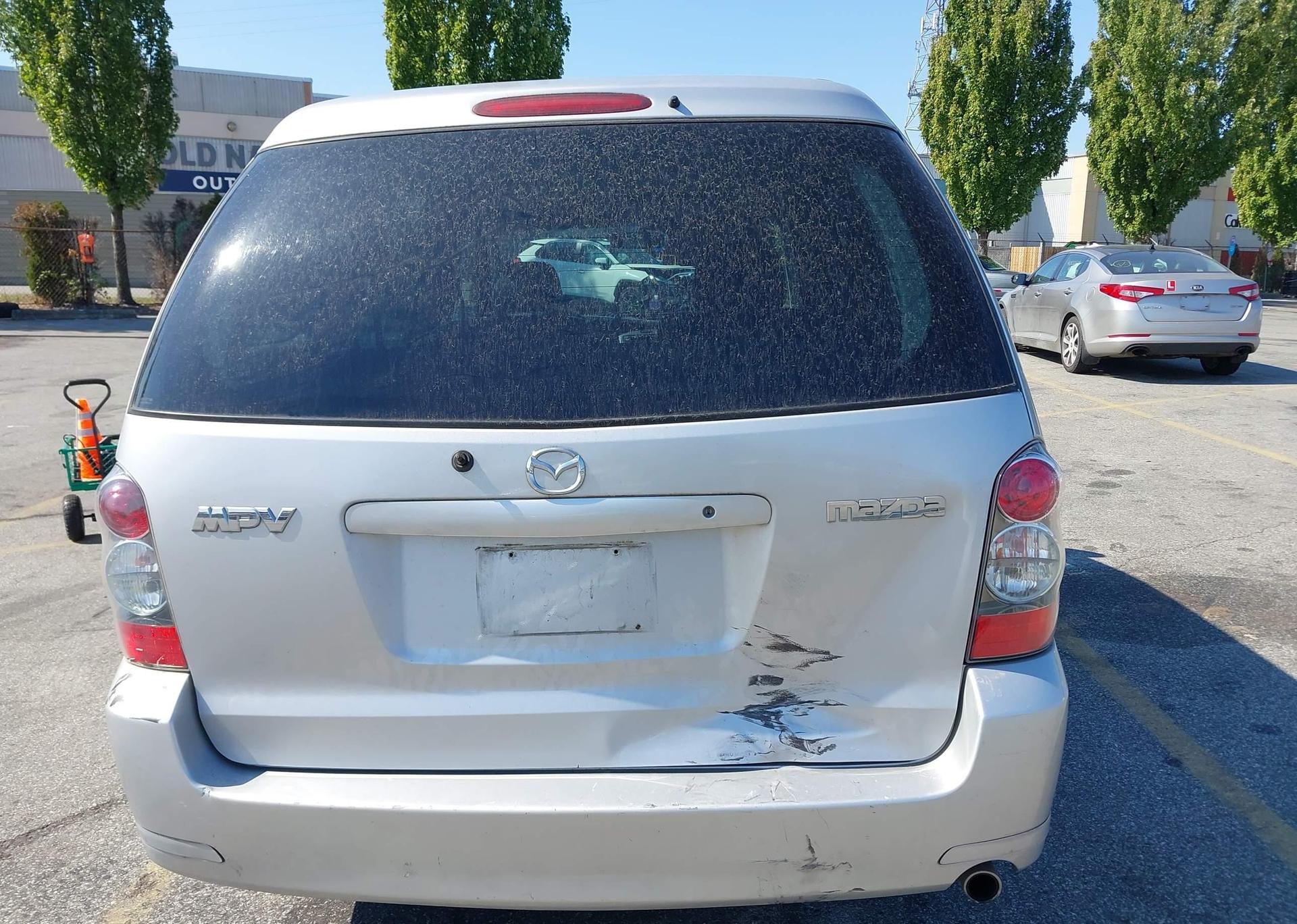 2005 MAZDA MPV WAGON