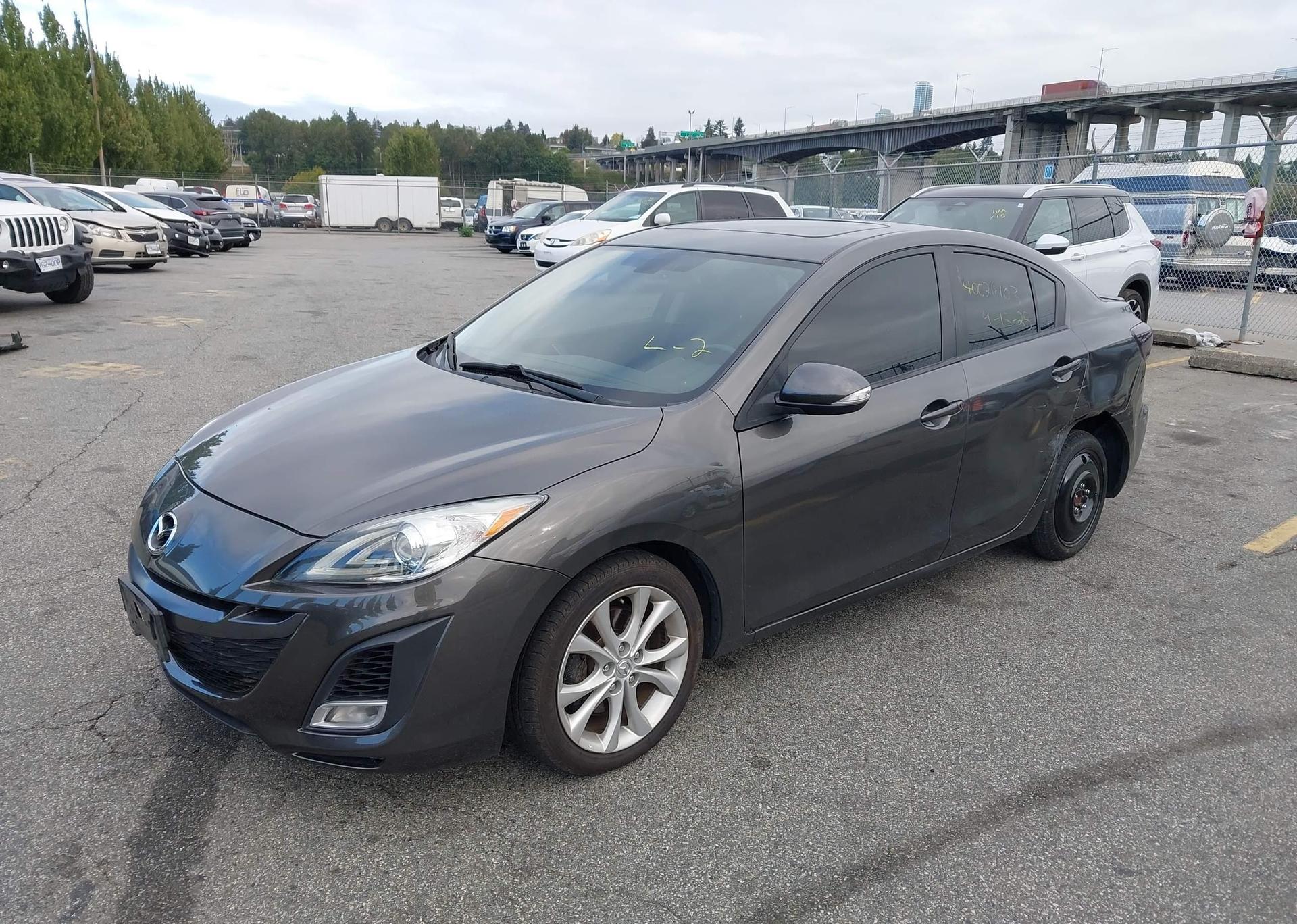 2010 MAZDA 3 S