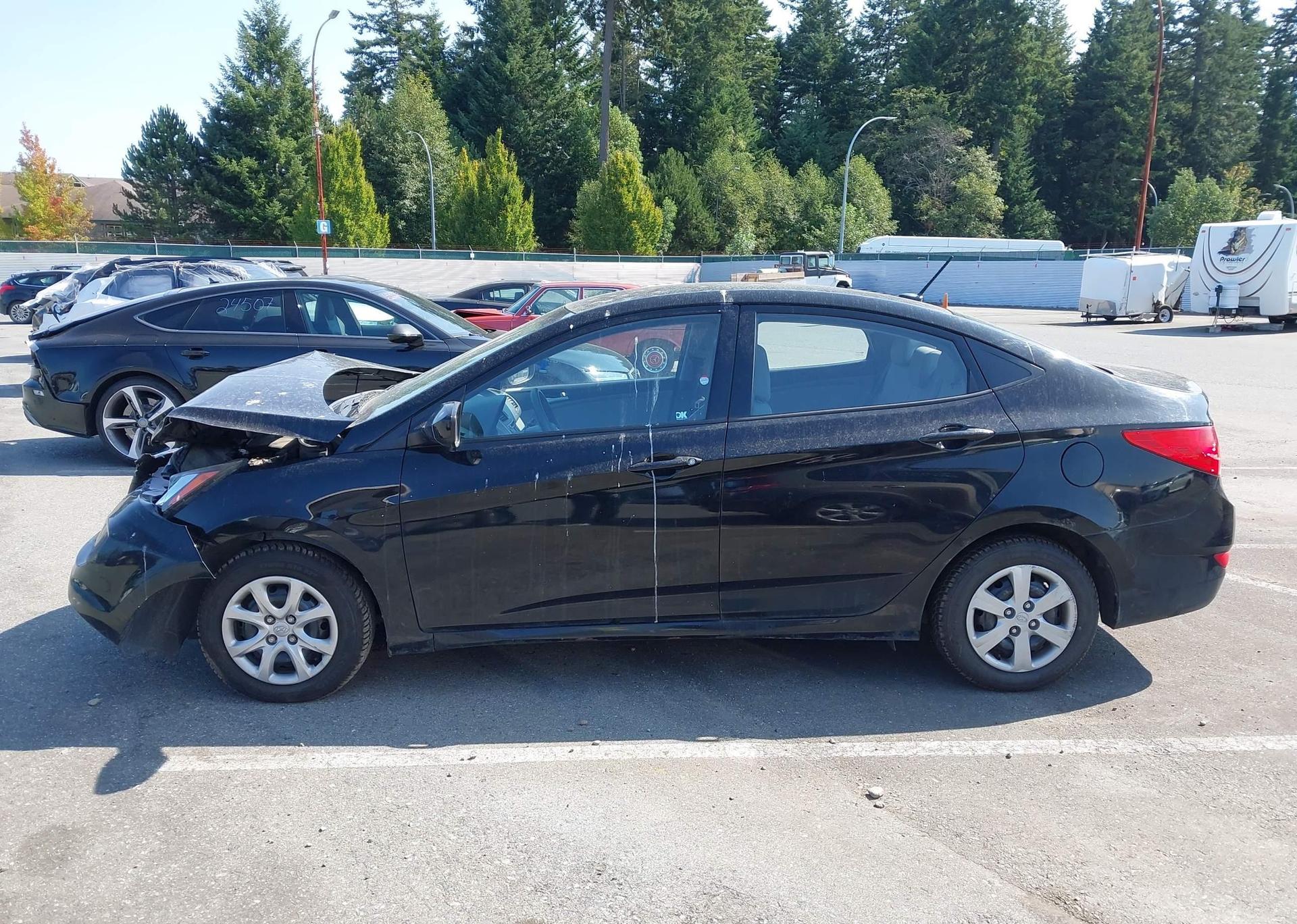 2012 HYUNDAI ACCENT GLS