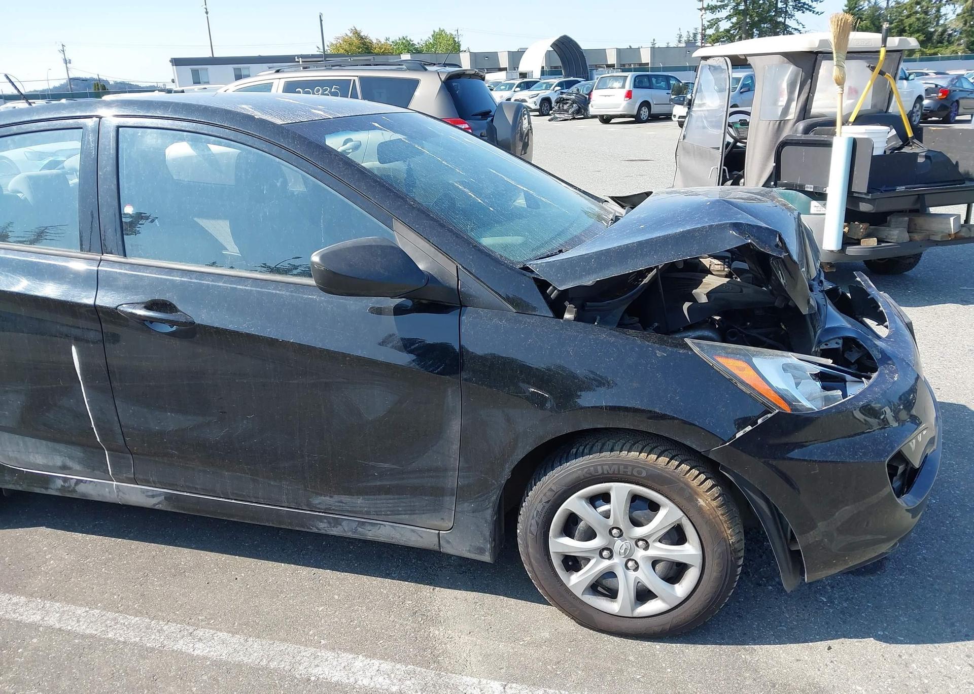 2012 HYUNDAI ACCENT GLS