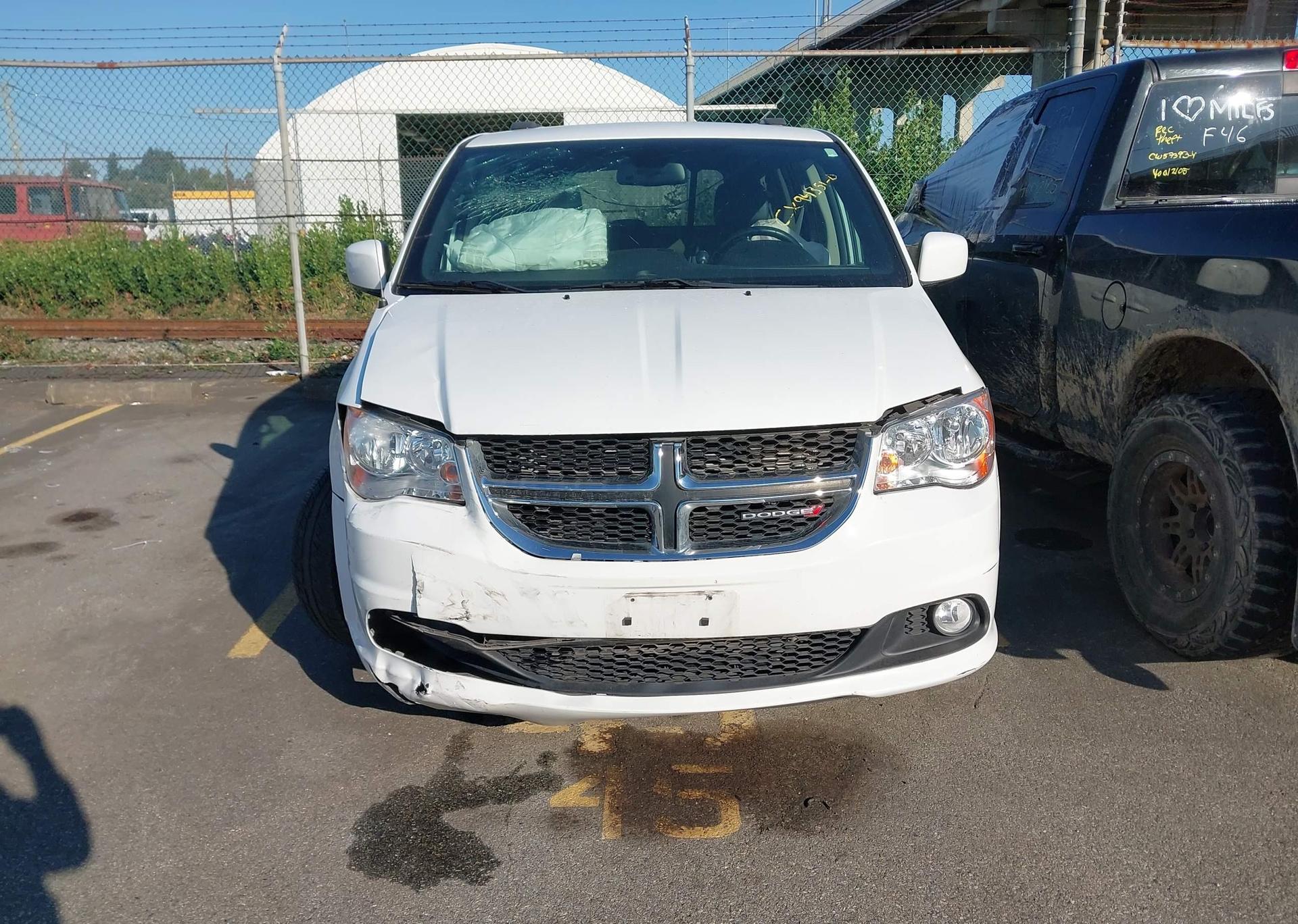 2019 DODGE GRAND CARAVAN SE
