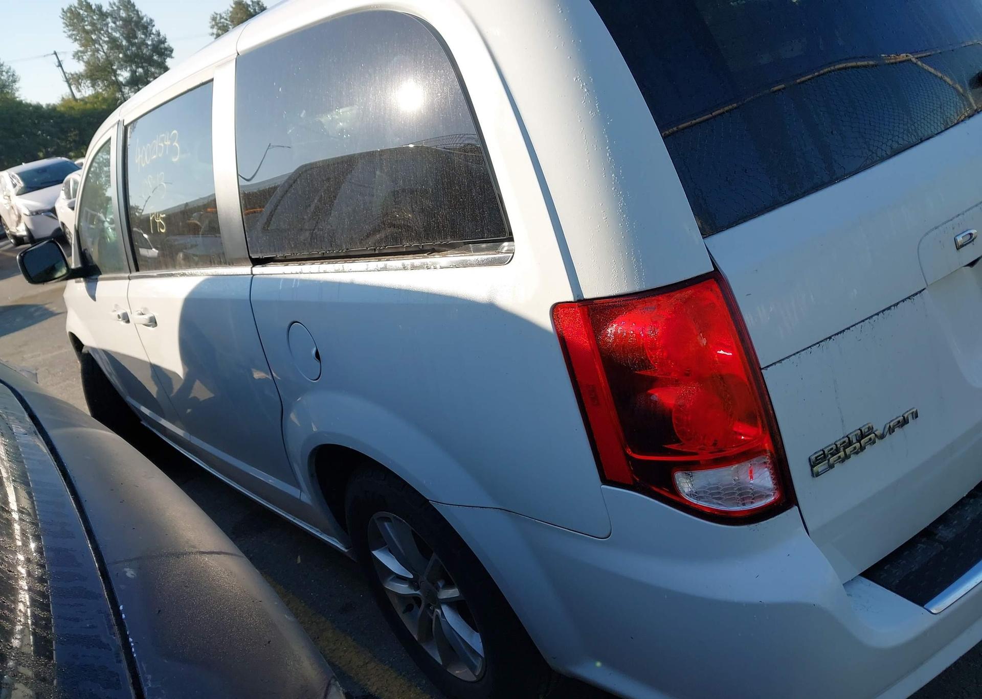 2019 DODGE GRAND CARAVAN SE