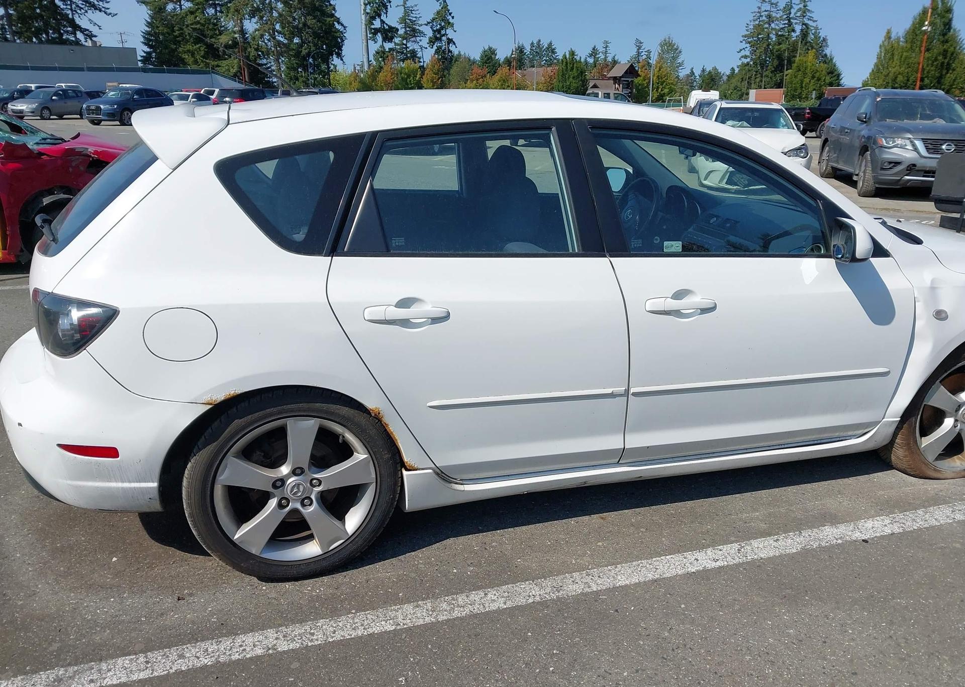 2006 MAZDA 3 HATCHBACK