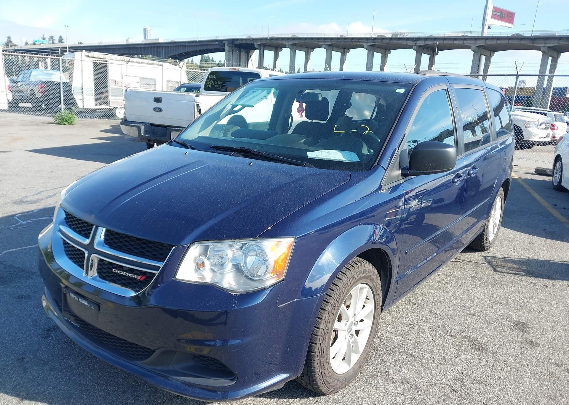 2015 DODGE GRAND CARAVAN SE