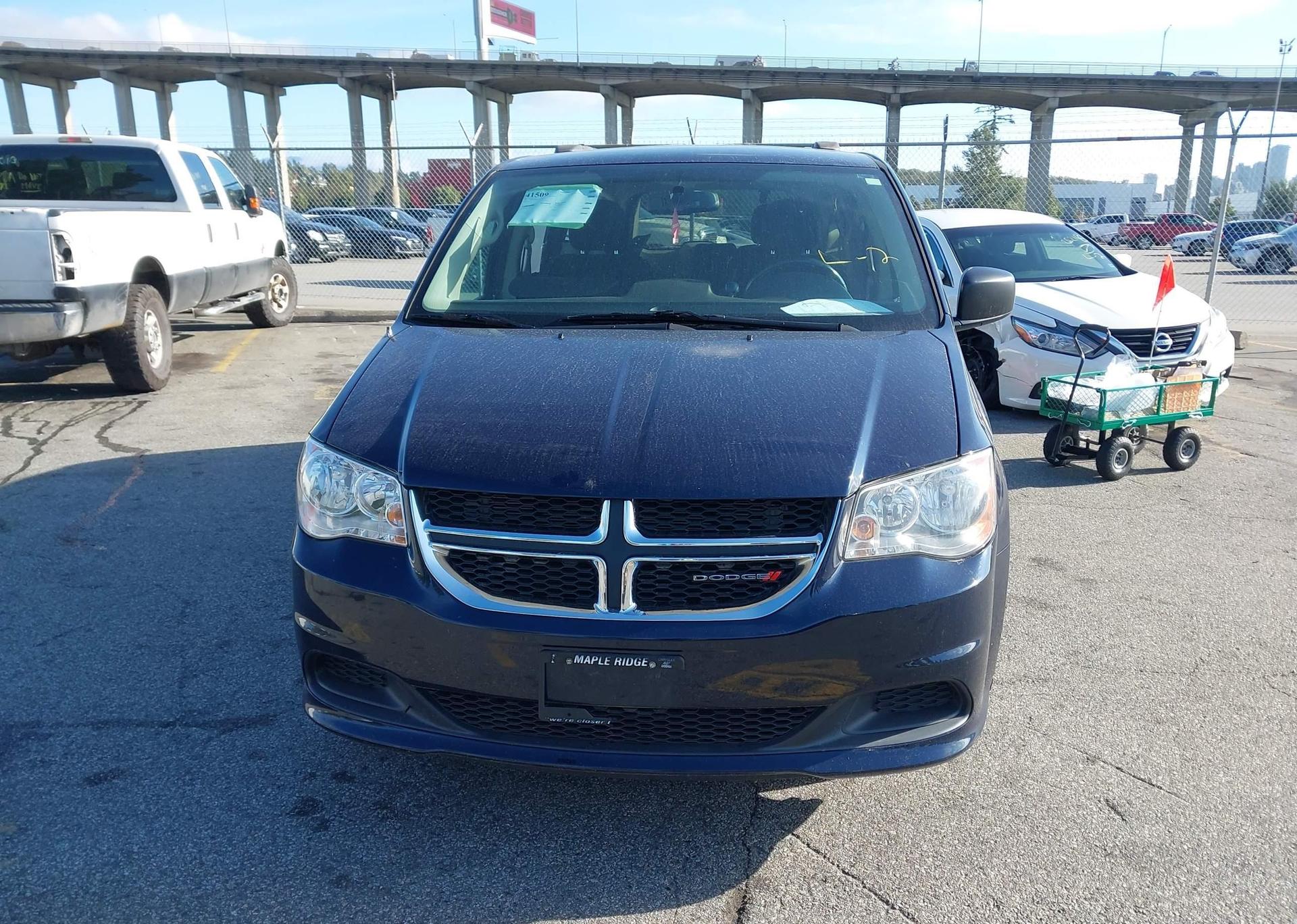 2015 DODGE GRAND CARAVAN SE
