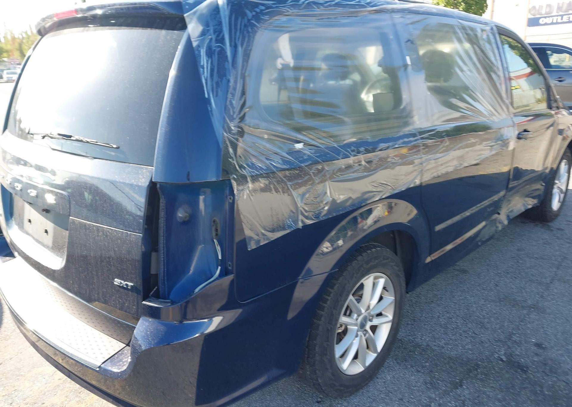 2015 DODGE GRAND CARAVAN SE