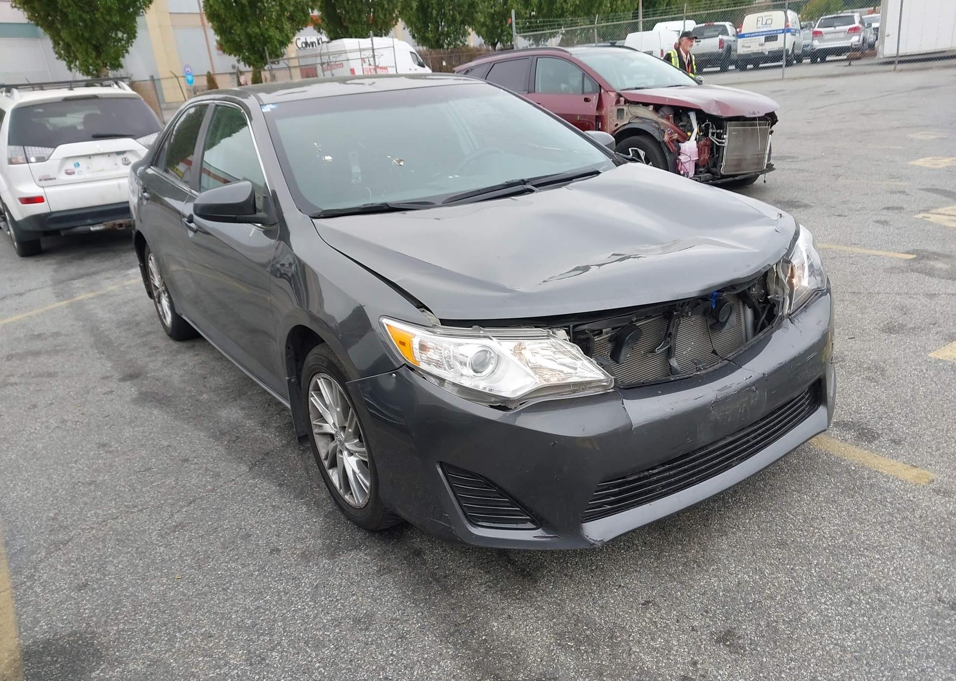 2013 TOYOTA CAMRY