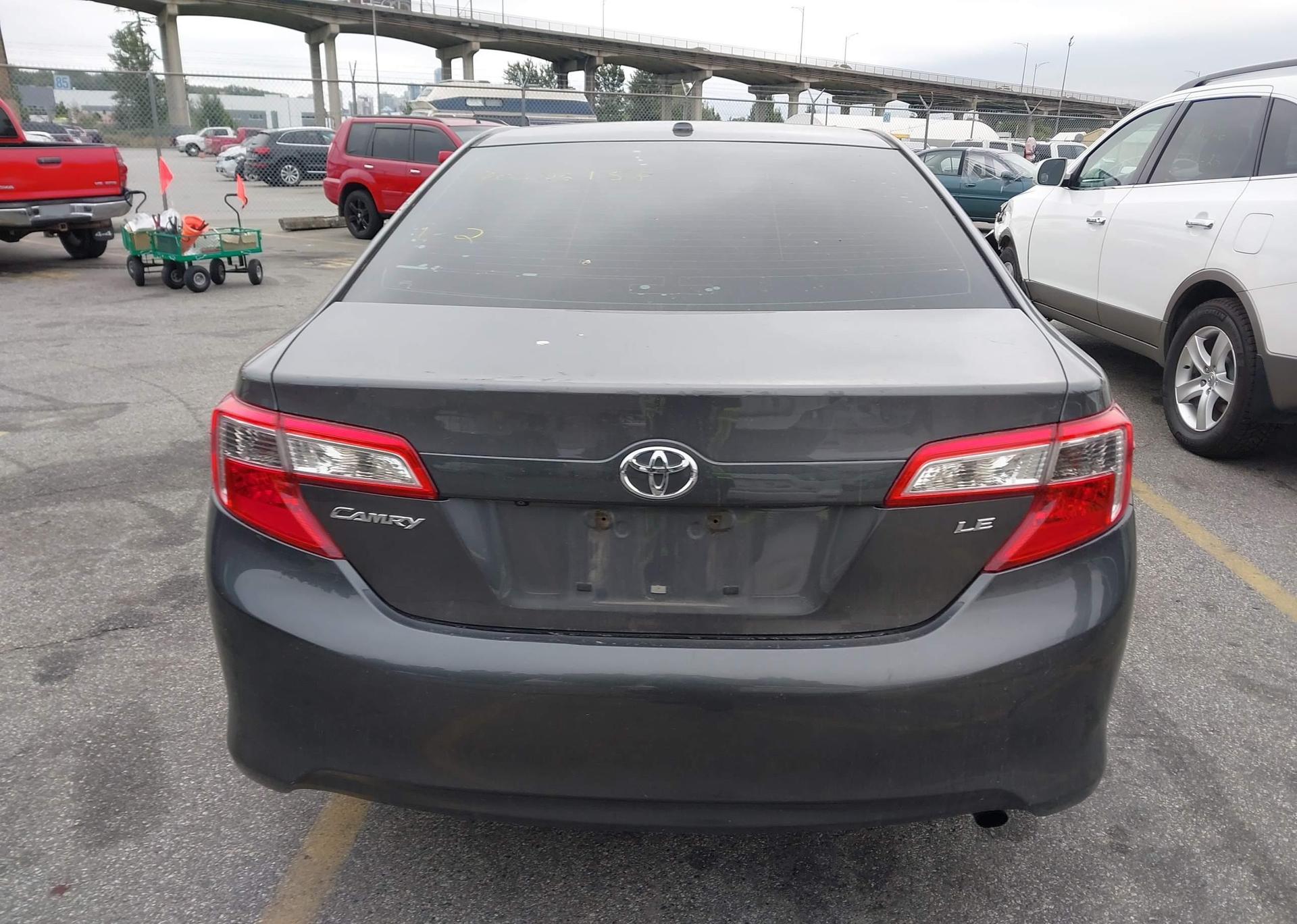 2013 TOYOTA CAMRY