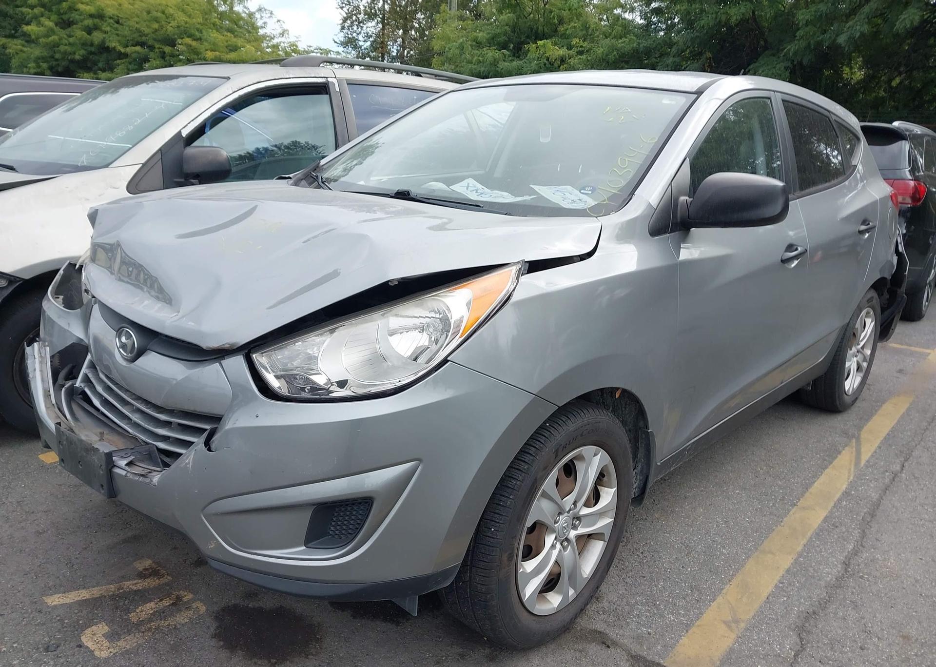 2011 HYUNDAI TUCSON GL