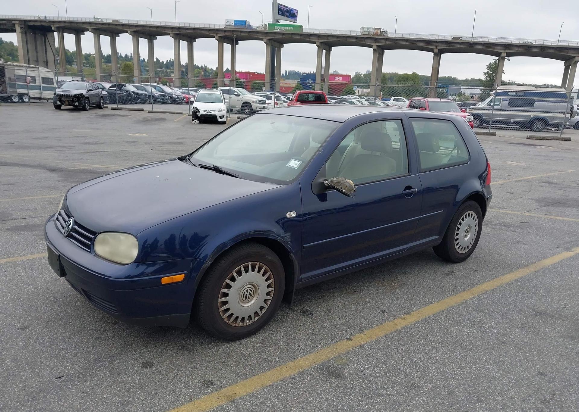 2001 VOLKSWAGEN GOLF