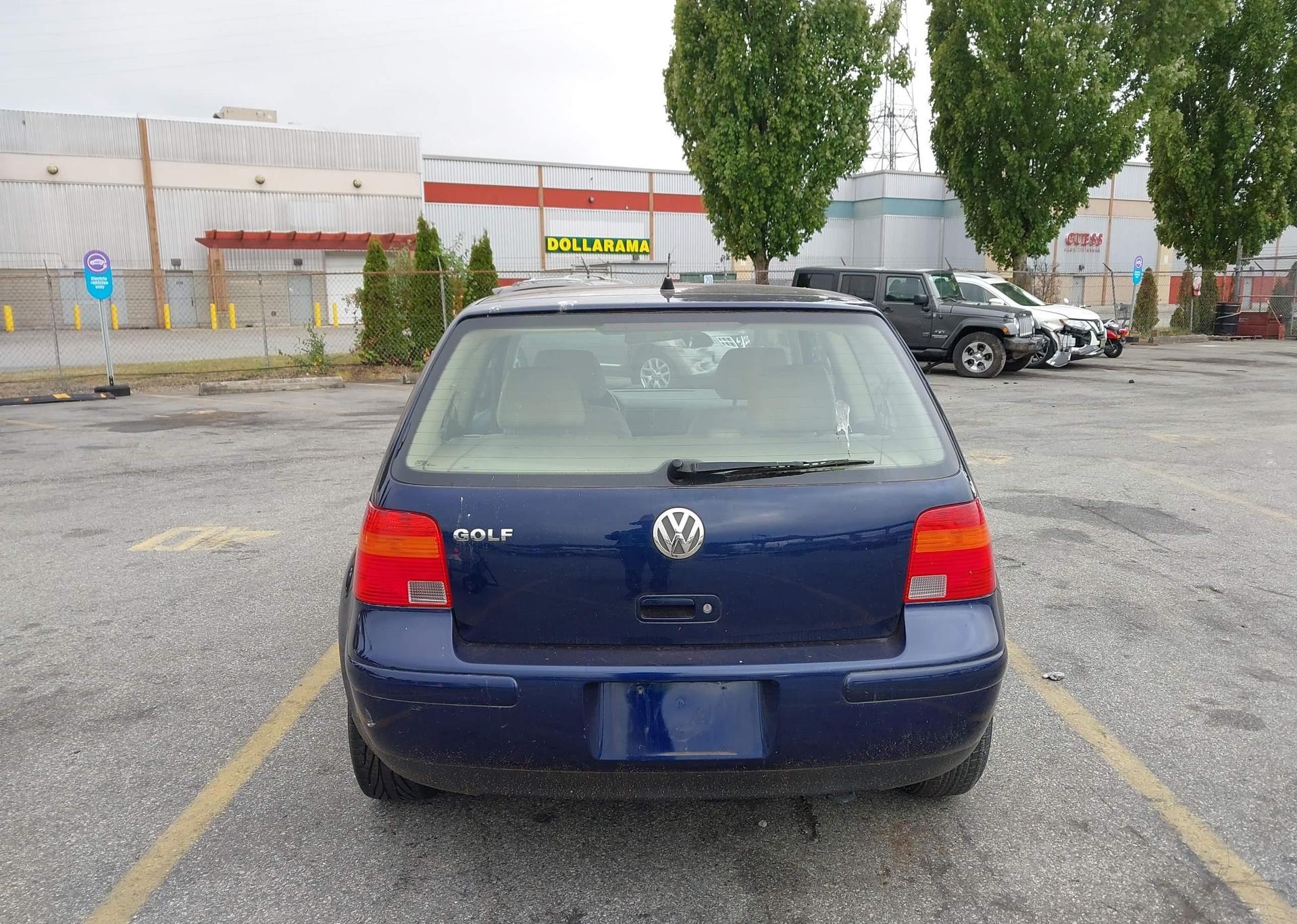 2001 VOLKSWAGEN GOLF