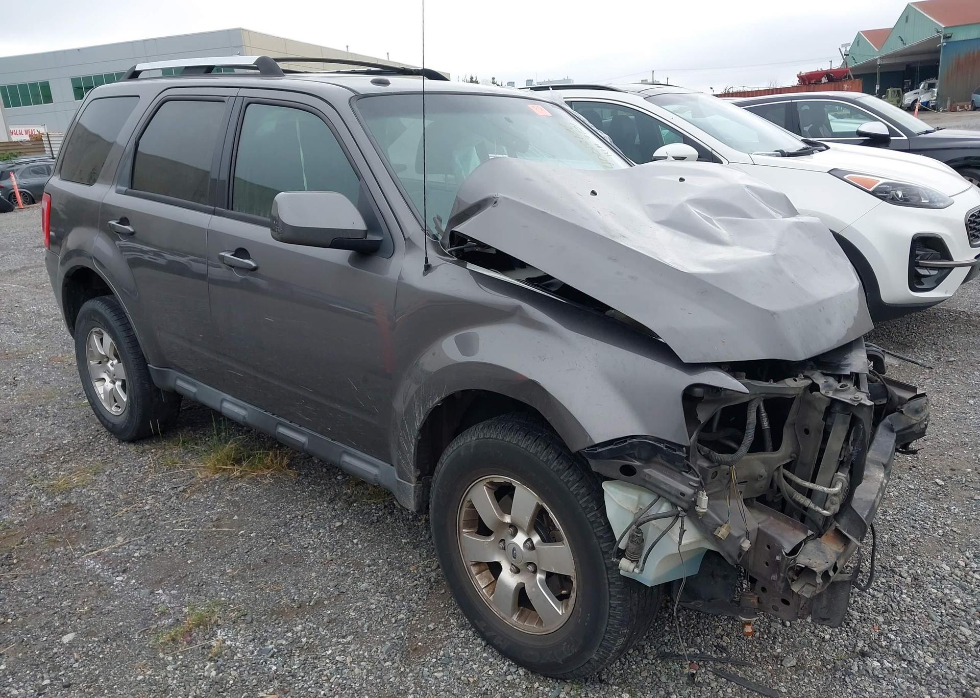 2011 FORD ESCAPE LIMITED