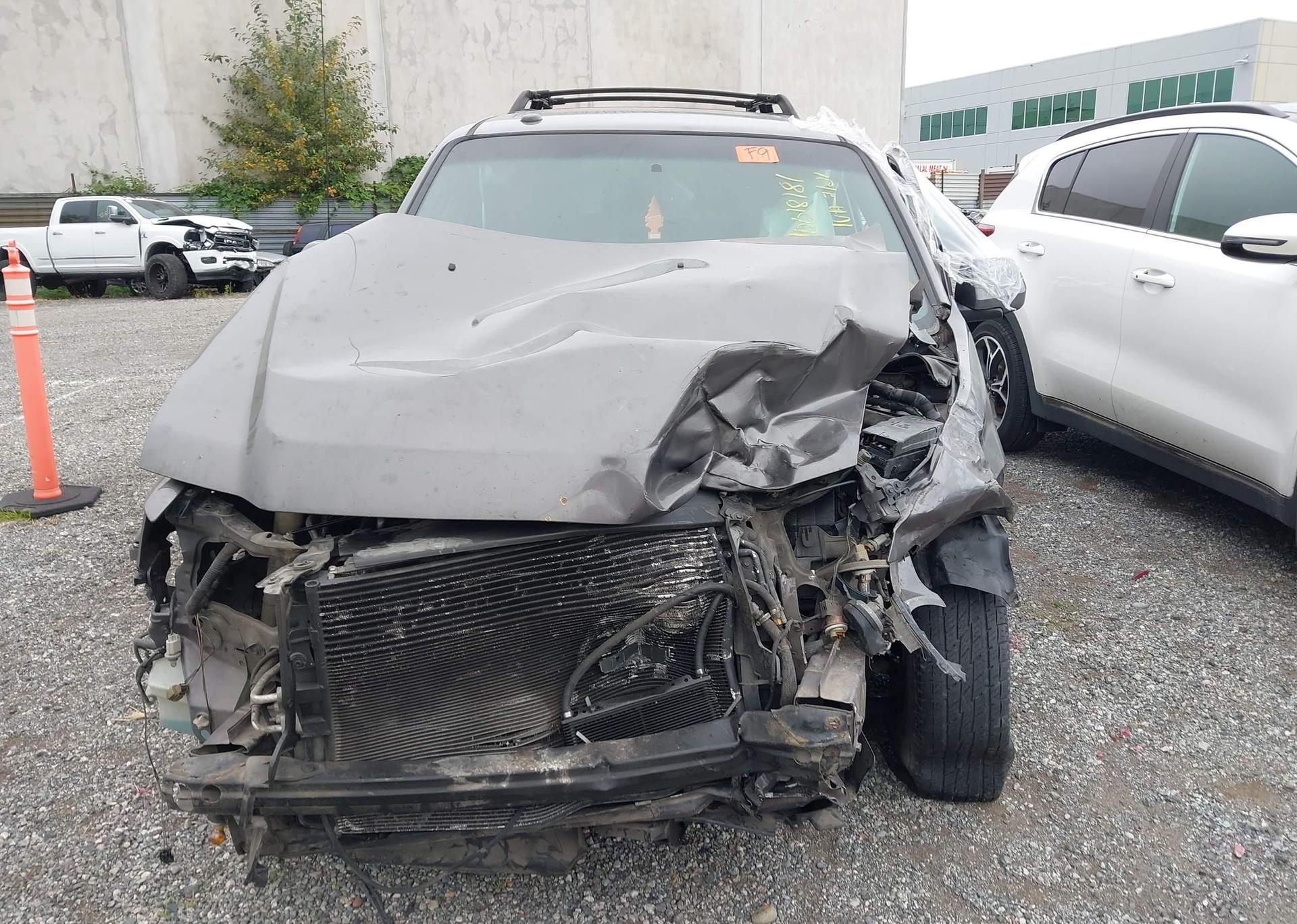 2011 FORD ESCAPE LIMITED