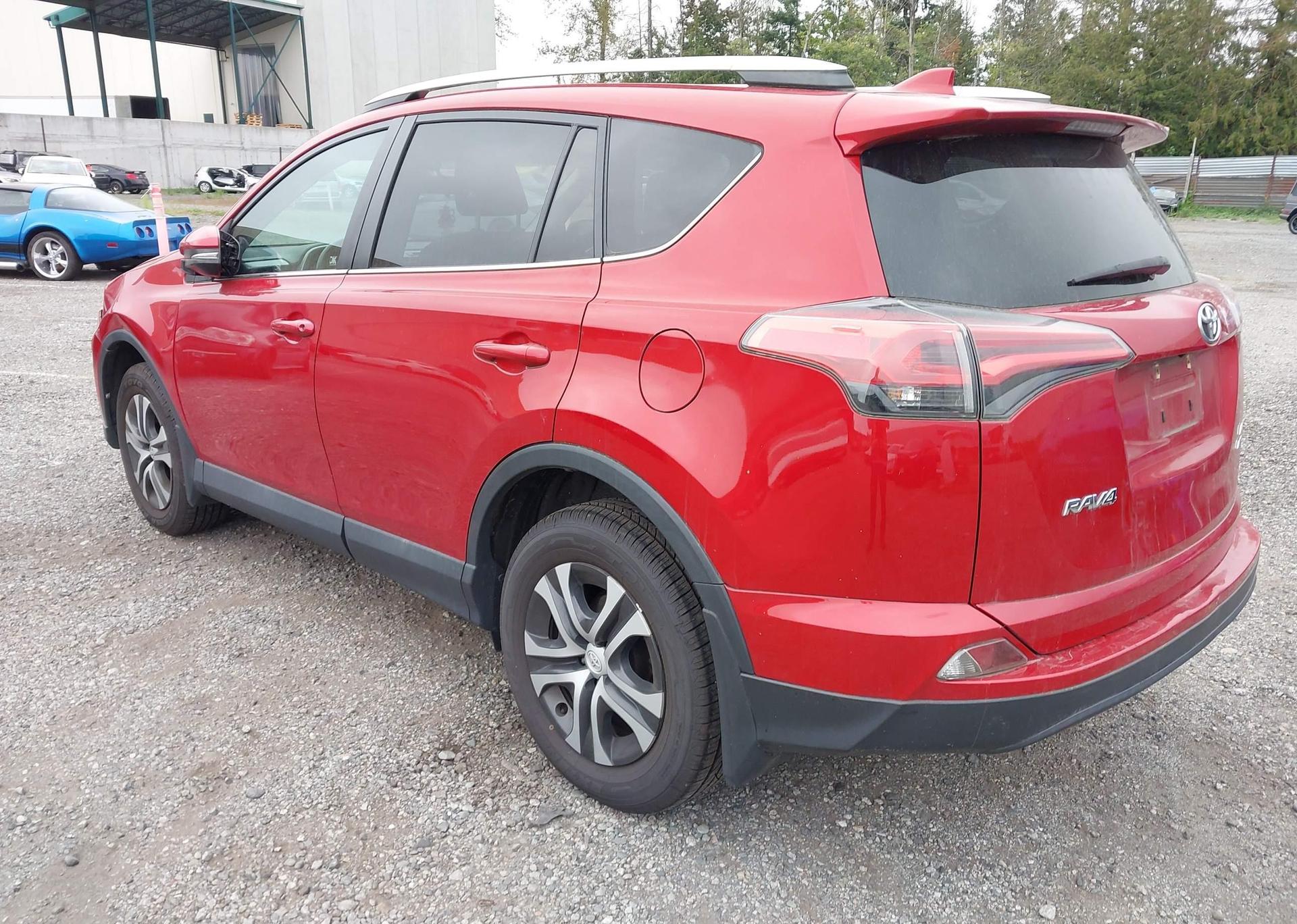2016 TOYOTA RAV4 LE