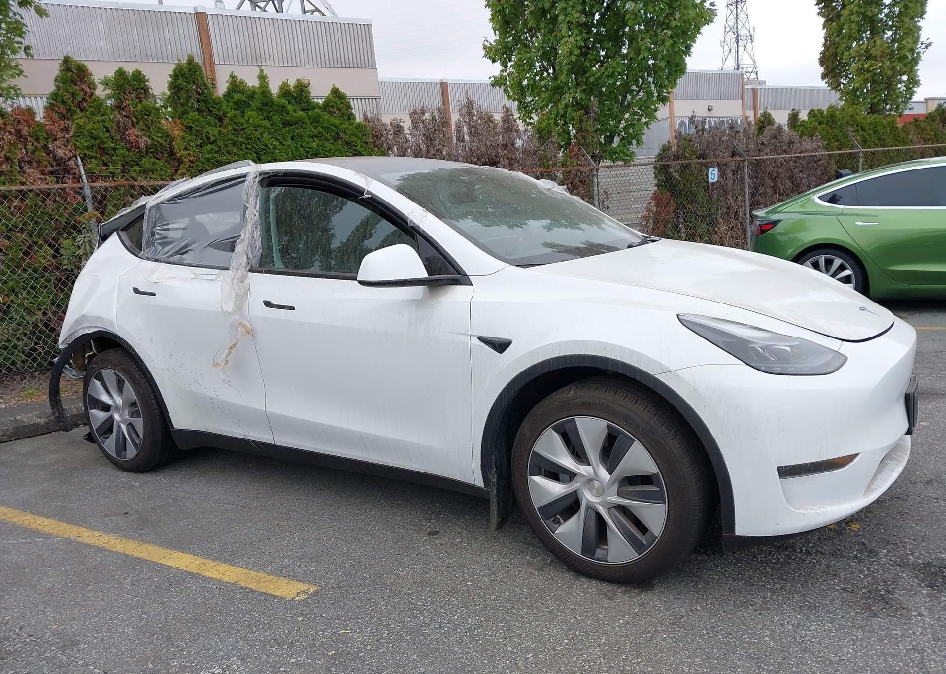 2023 TESLA MODEL Y
