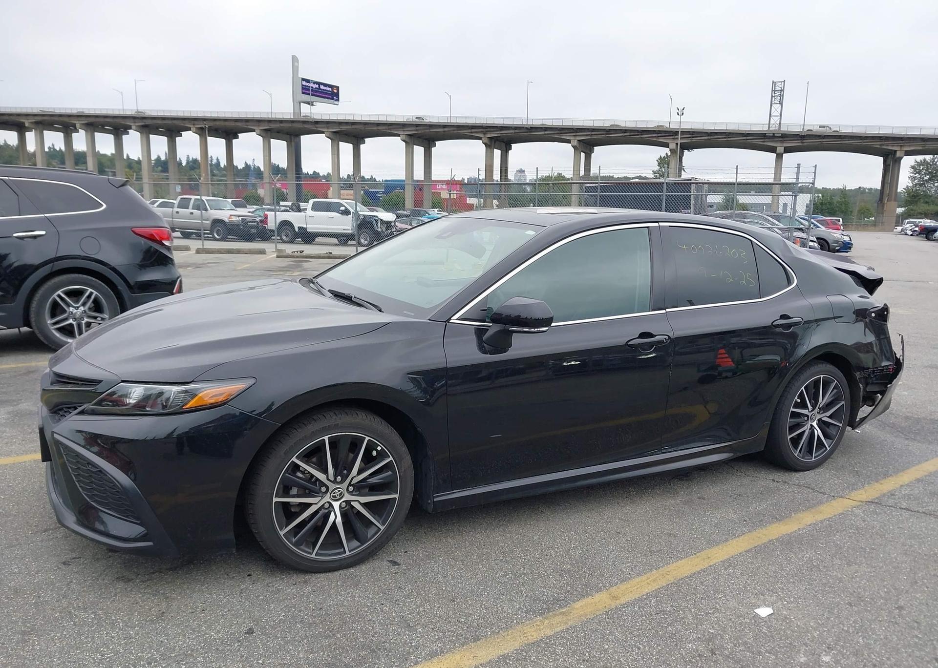 2023 TOYOTA CAMRY
