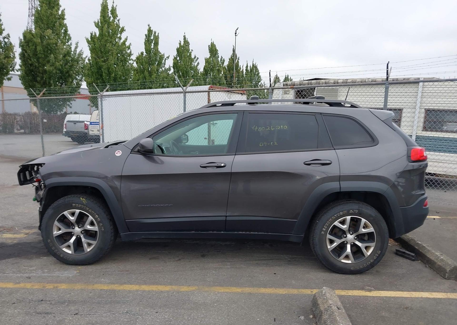 2018 JEEP CHEROKEE TRAILHAWK