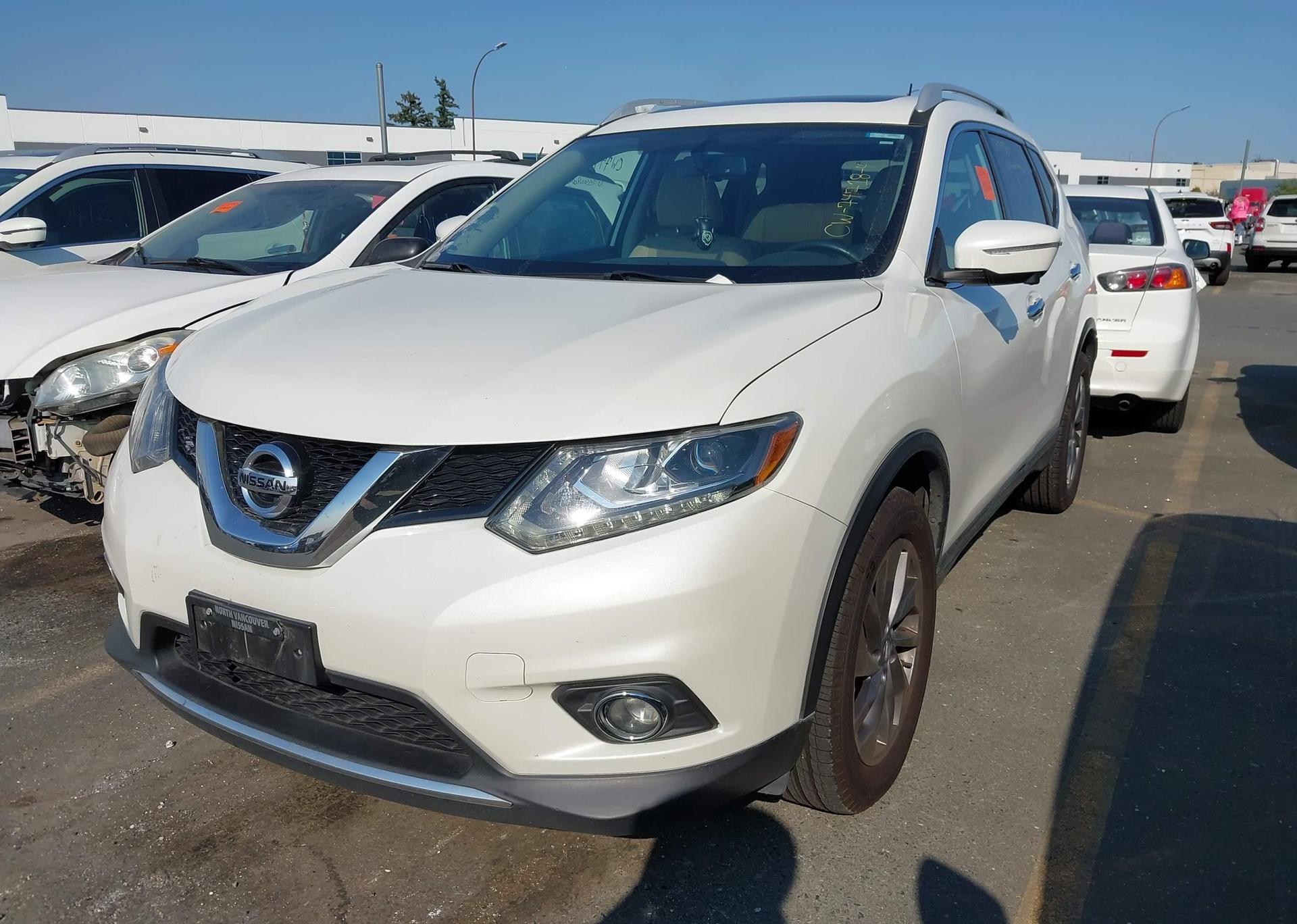 2016 NISSAN ROGUE