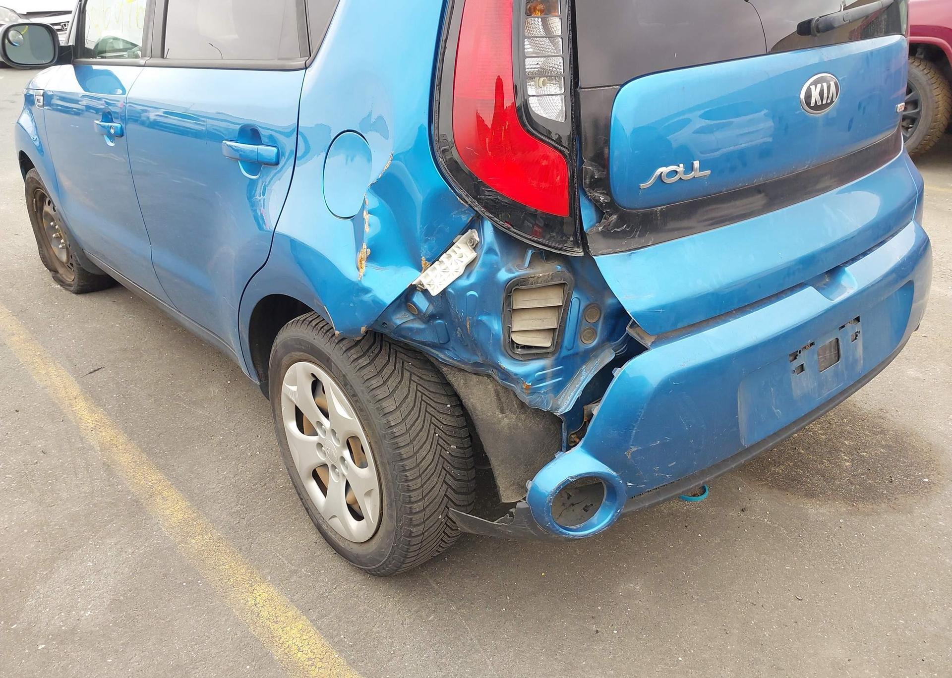 2016 KIA SOUL