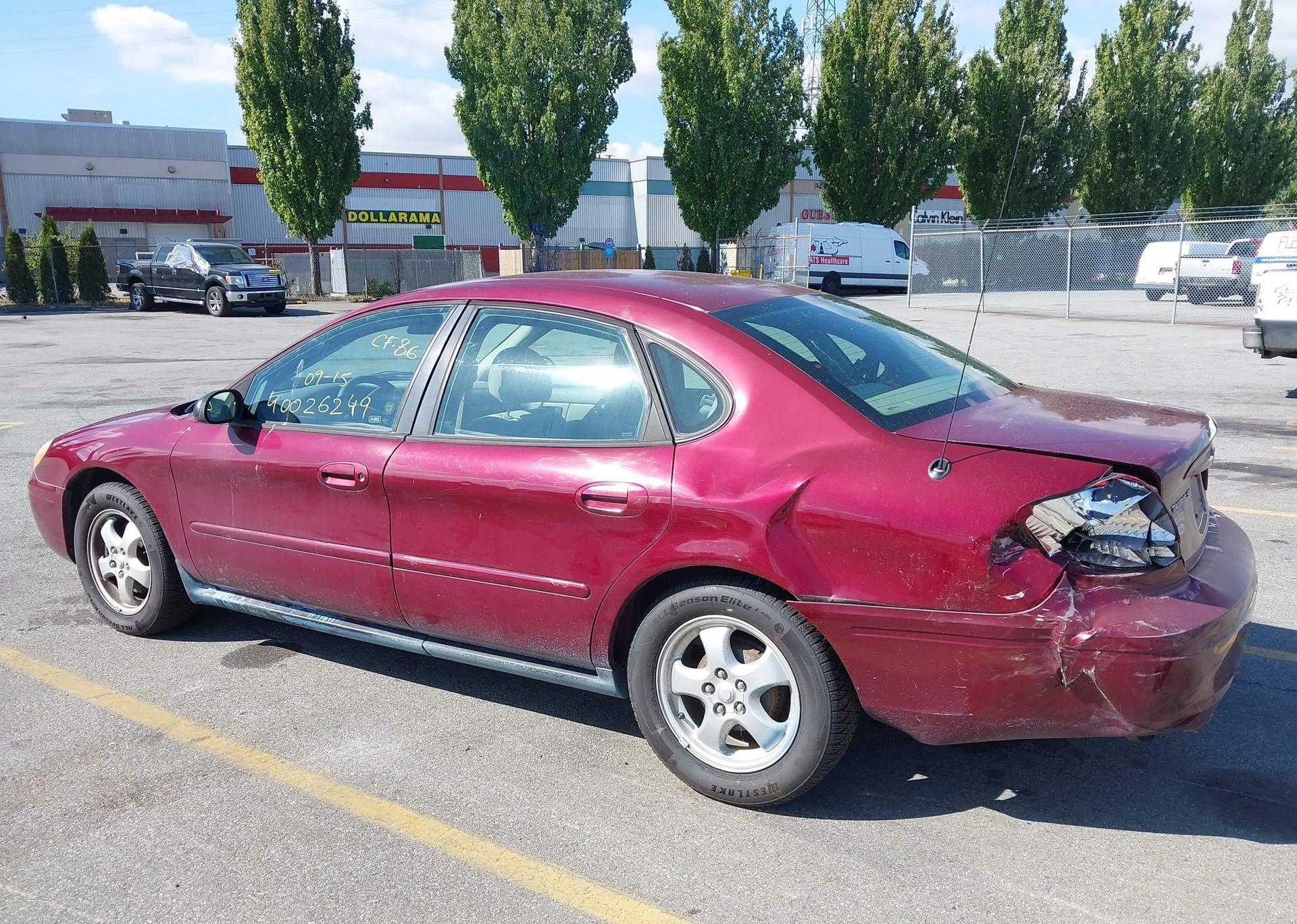 2006 FORD TAURUS SE