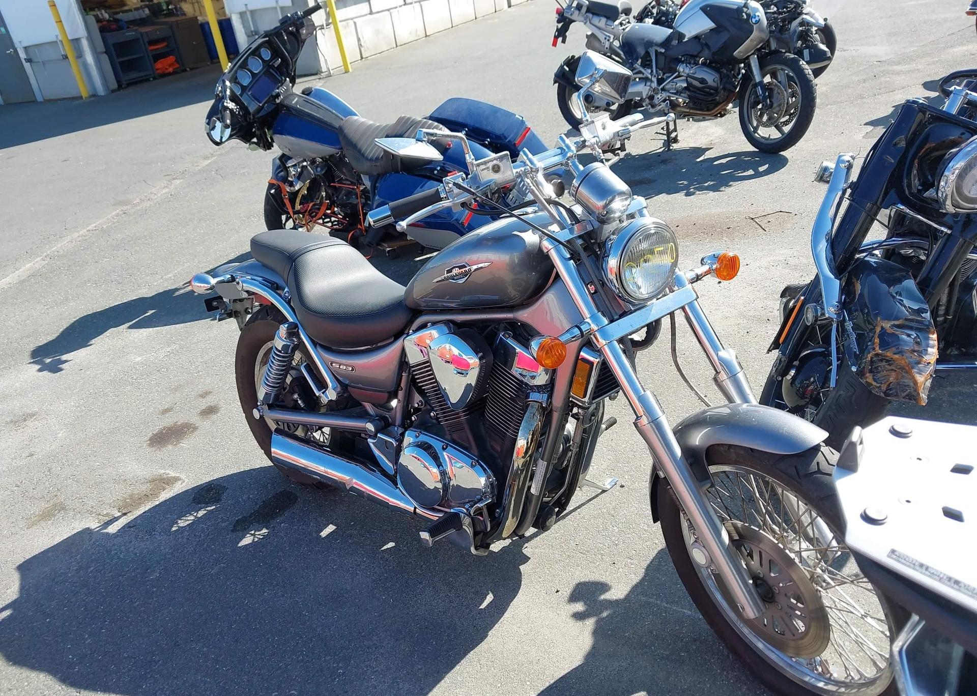 2009 SUZUKI VS1400