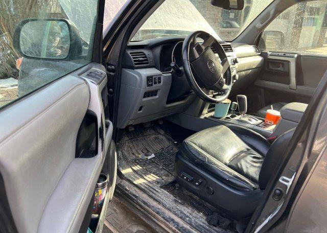 2011 TOYOTA 4RUNNER SR5