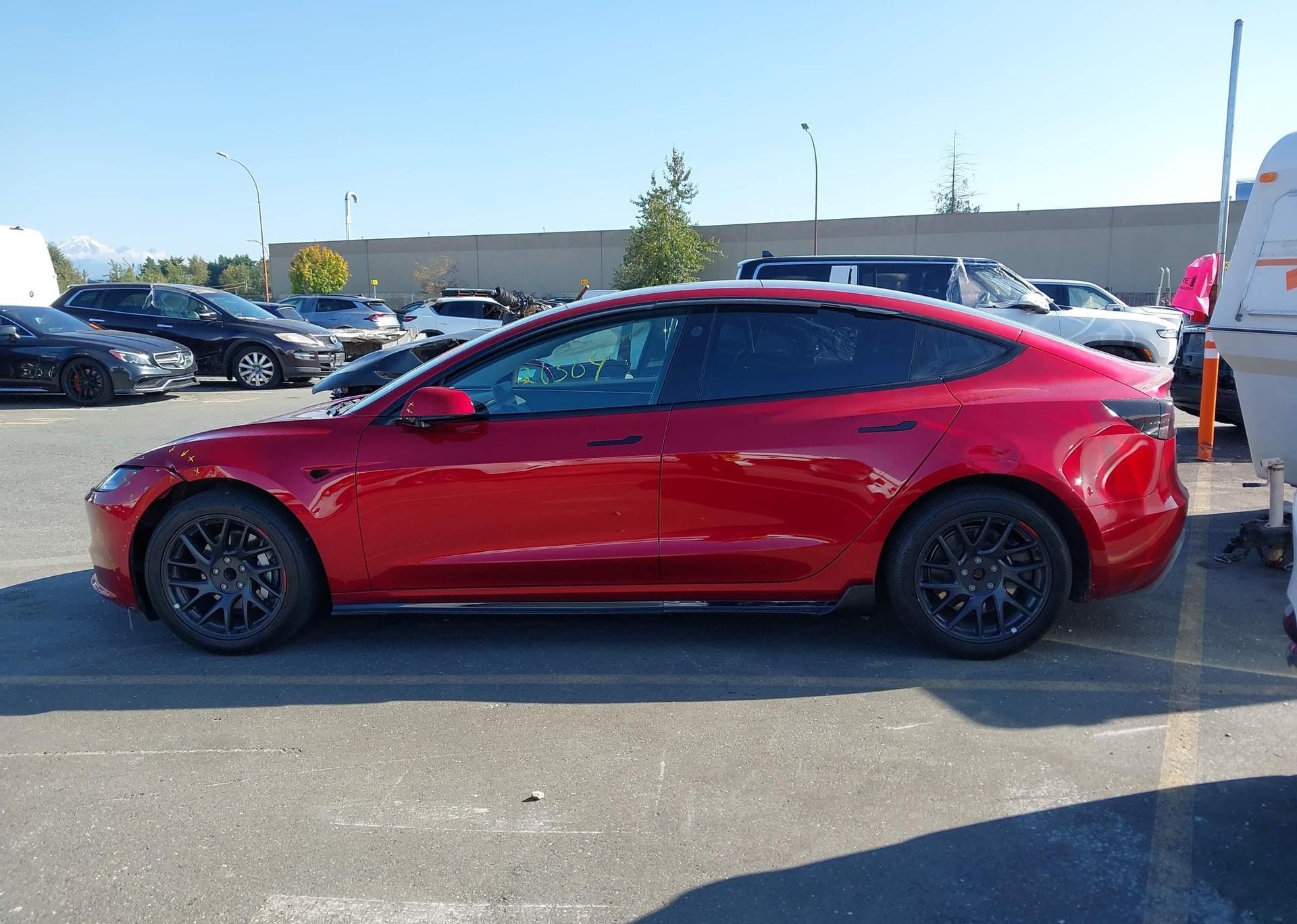 2024 TESLA MODEL 3