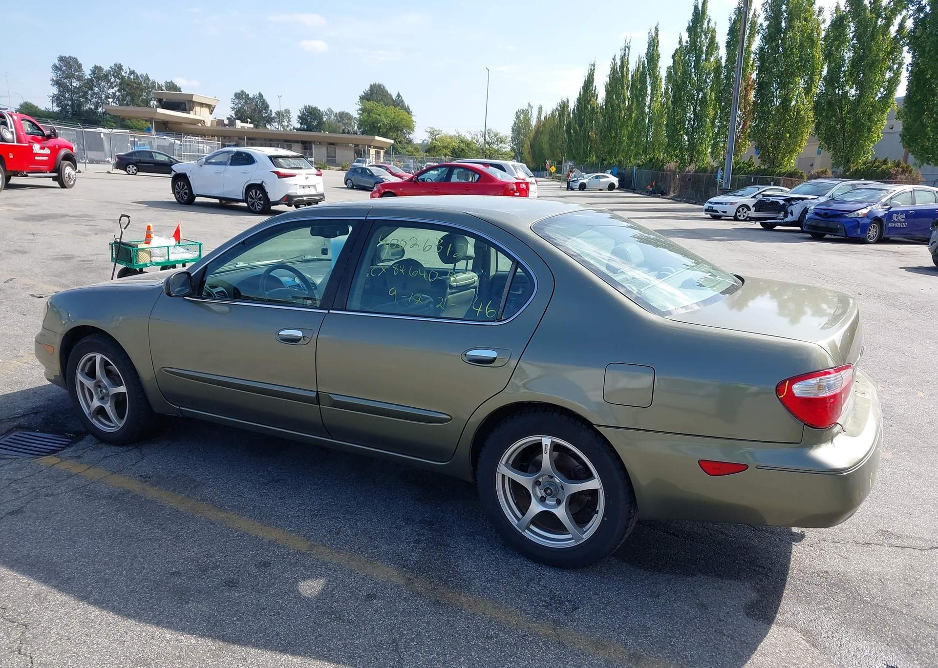 2001 INFINITI I30