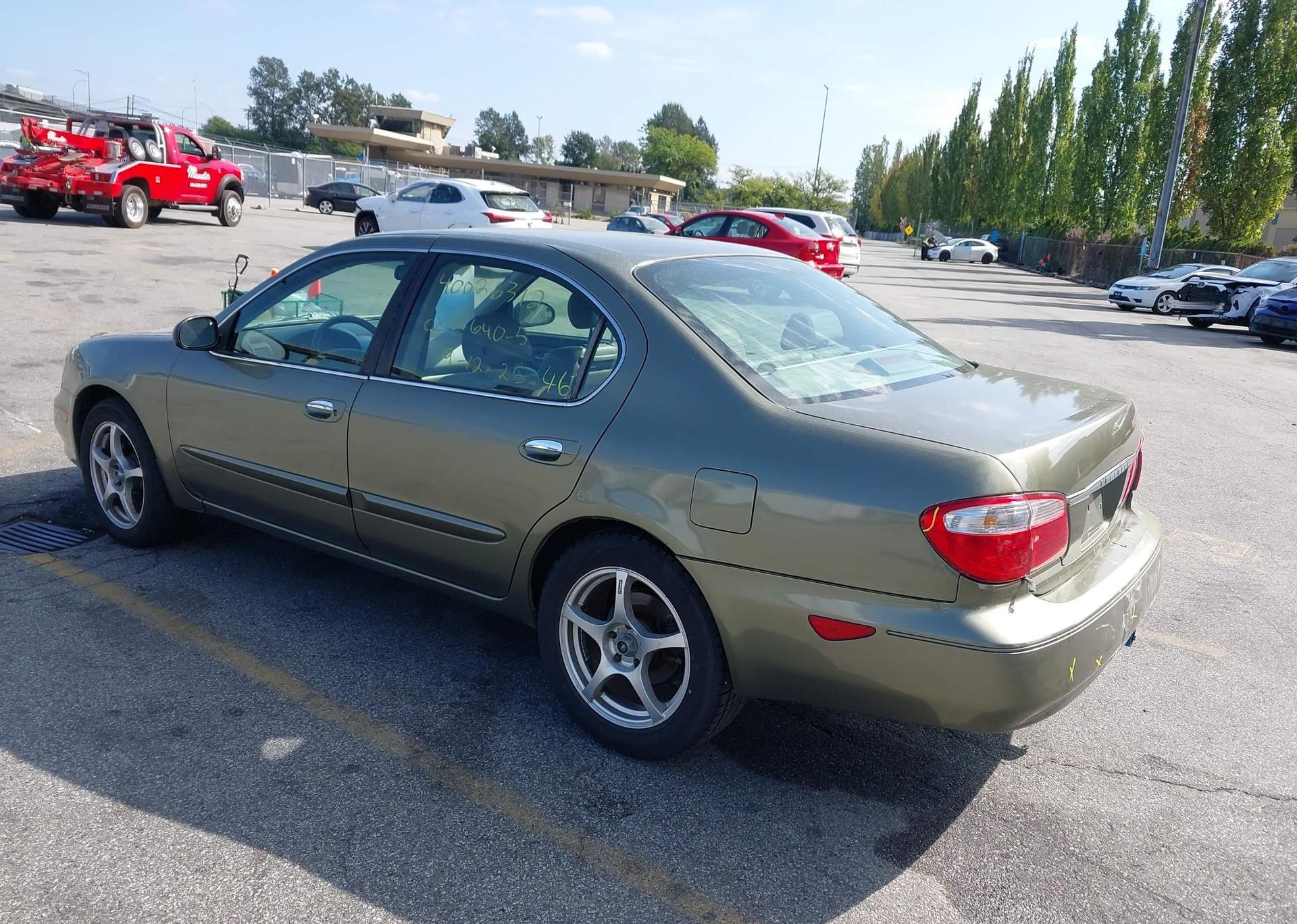 2001 INFINITI I30