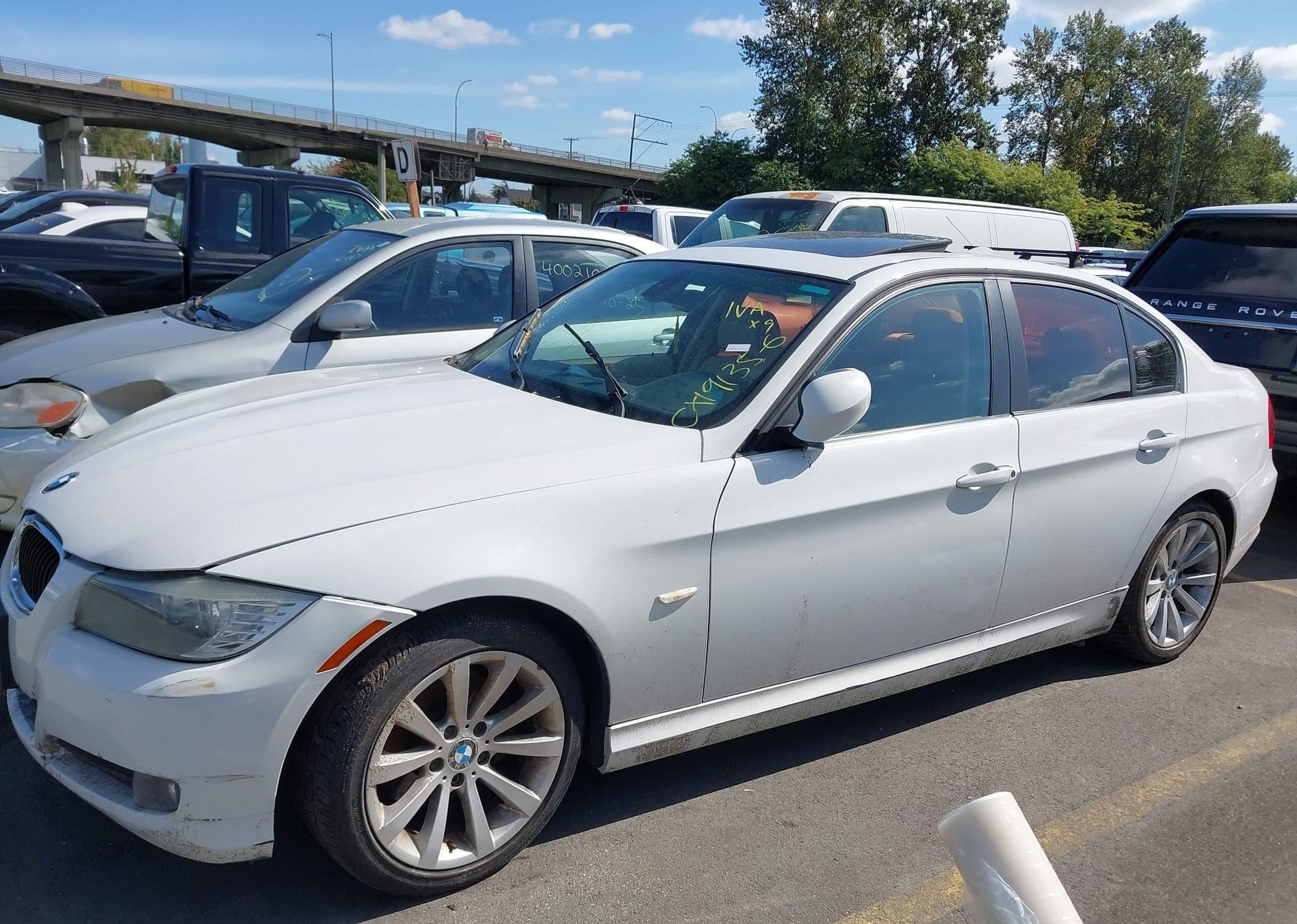 2011 BMW 323 I