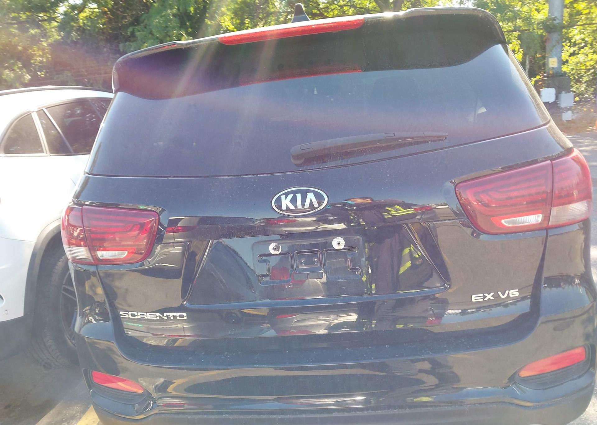 2019 KIA SORENTO EX