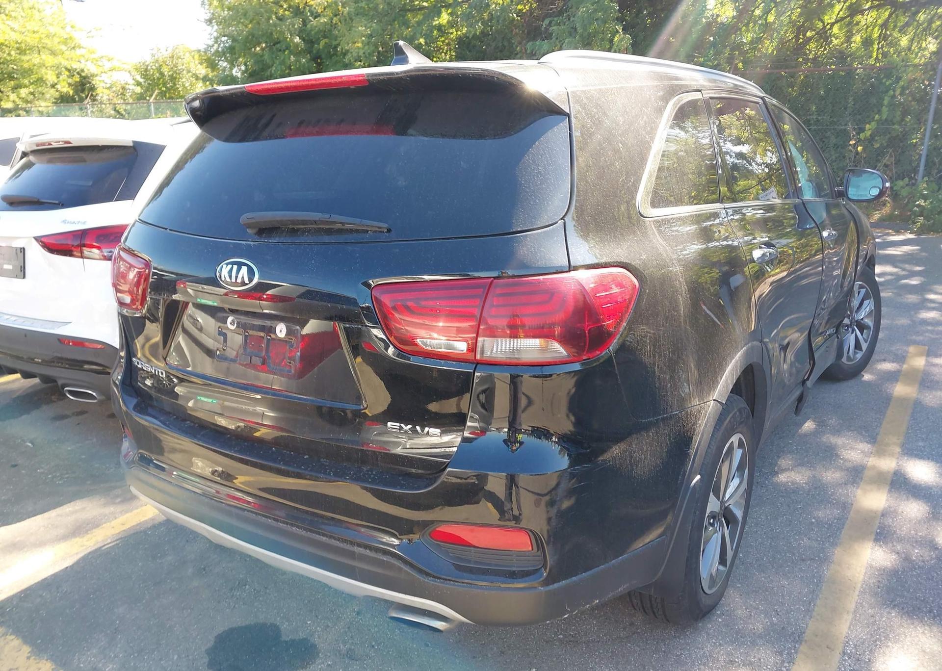 2019 KIA SORENTO EX