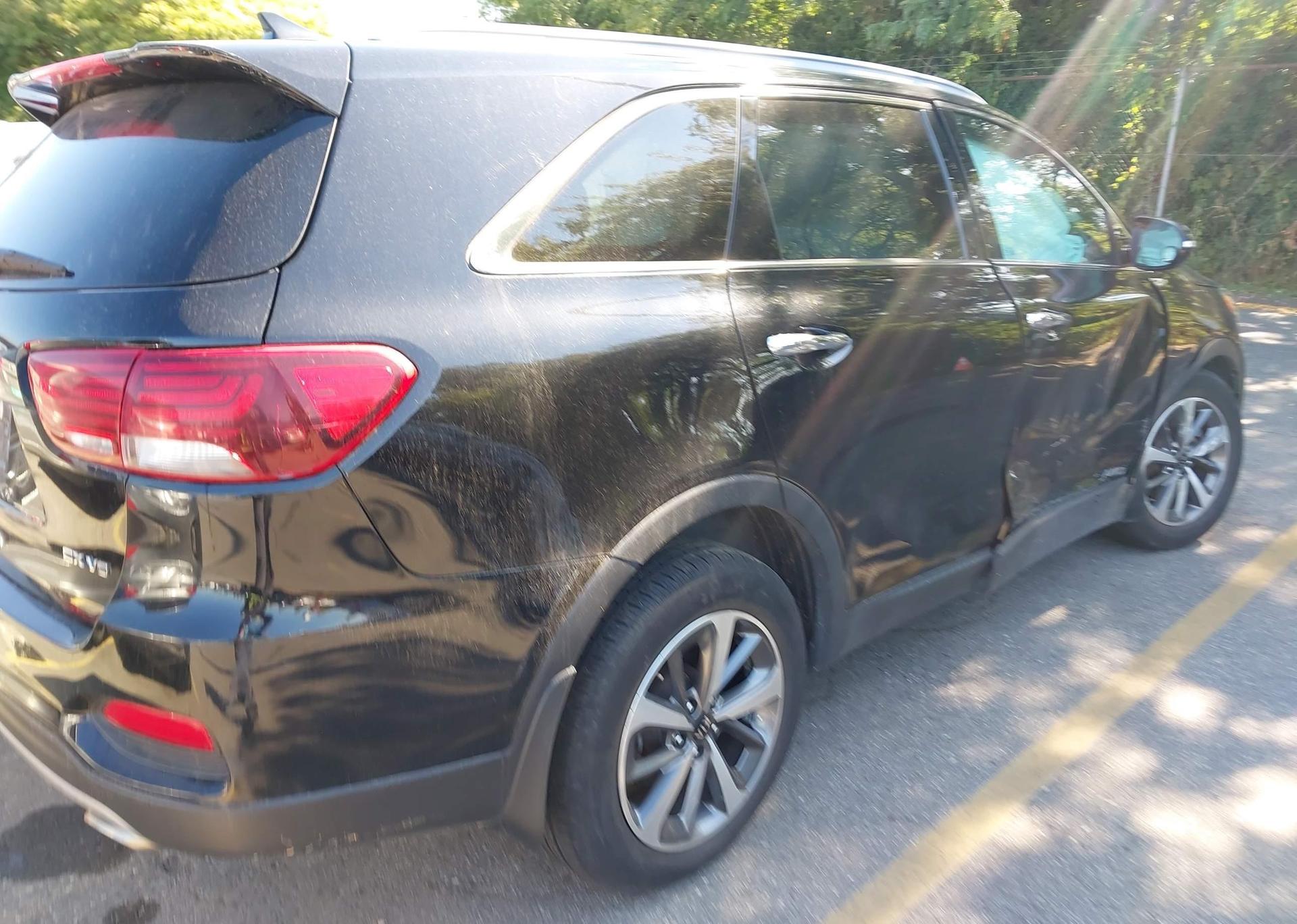 2019 KIA SORENTO EX