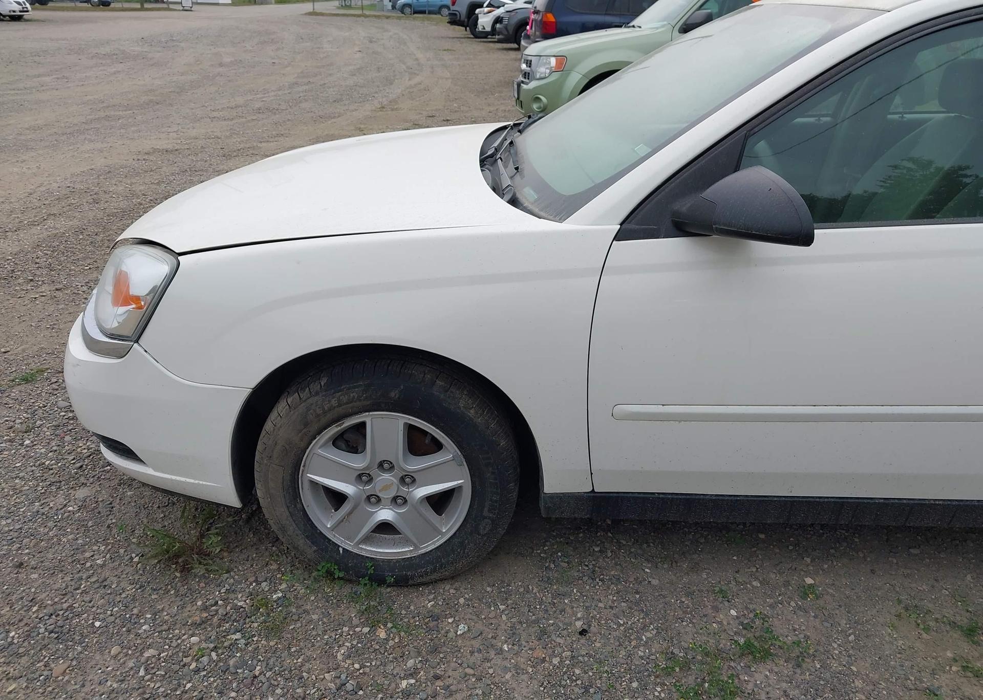 2004 CHEVROLET MALIBU LS