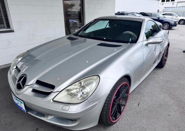 2004 MERCEDES-BENZ SLK 350