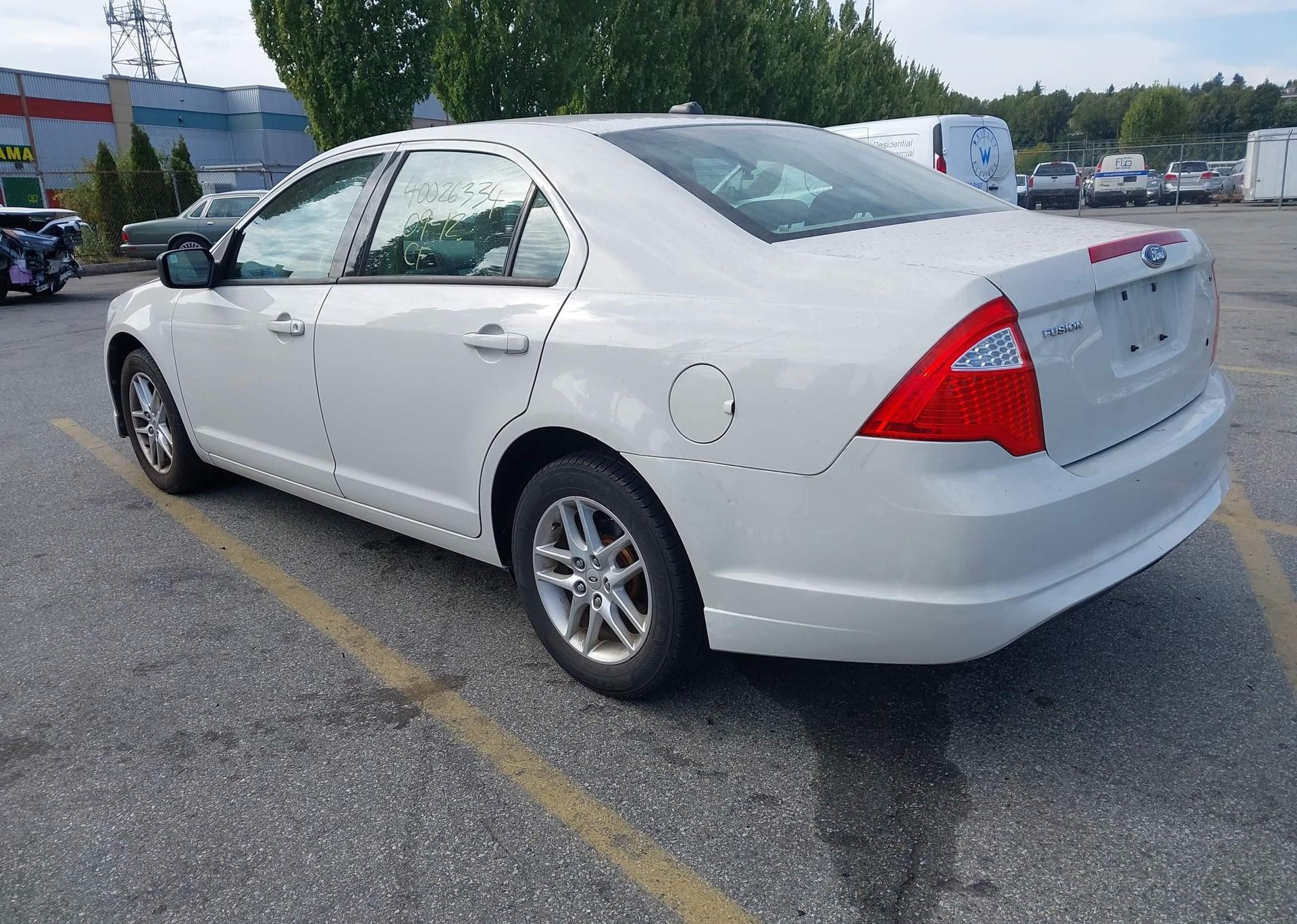 2010 FORD FUSION S