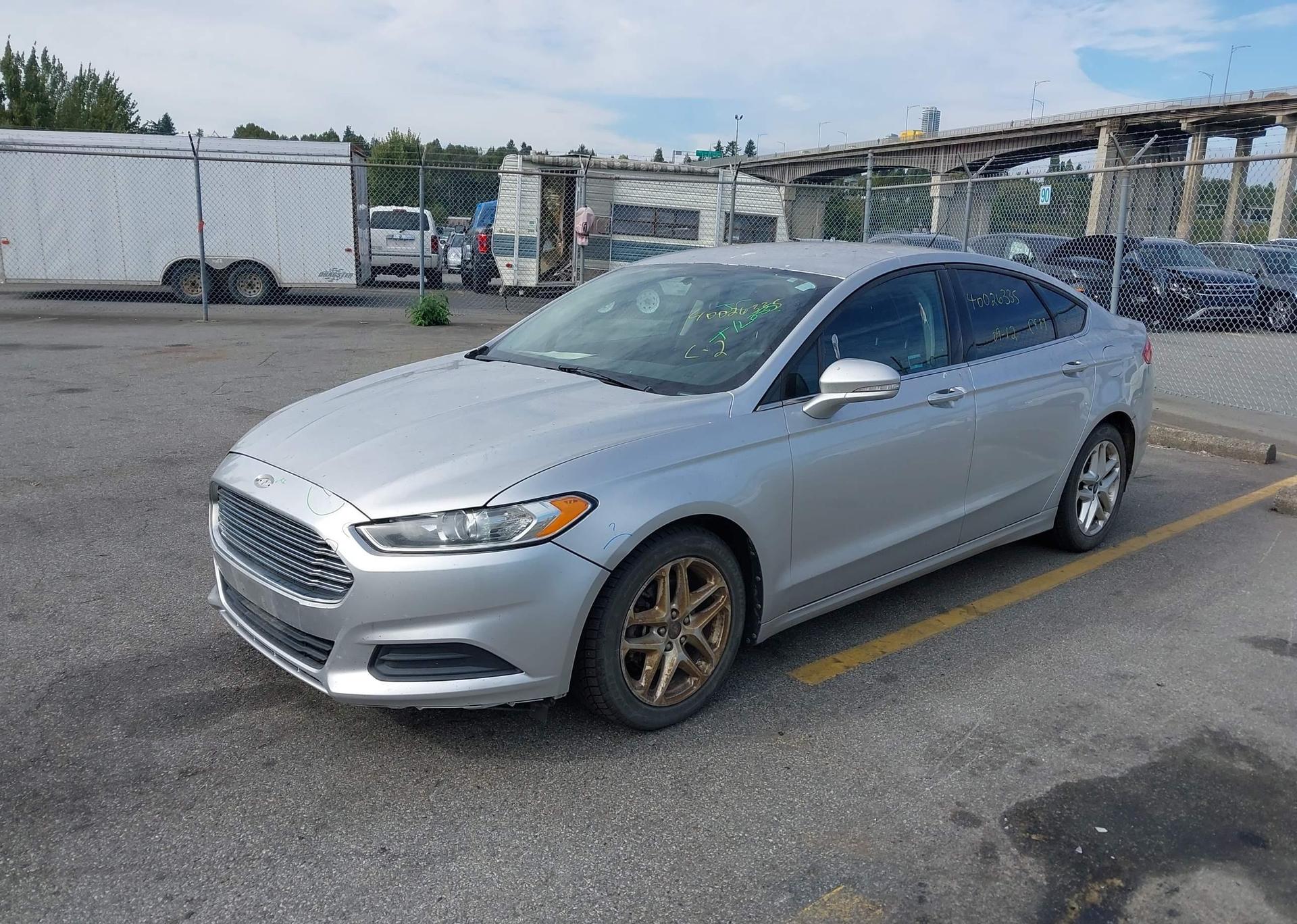 2013 FORD FUSION SE