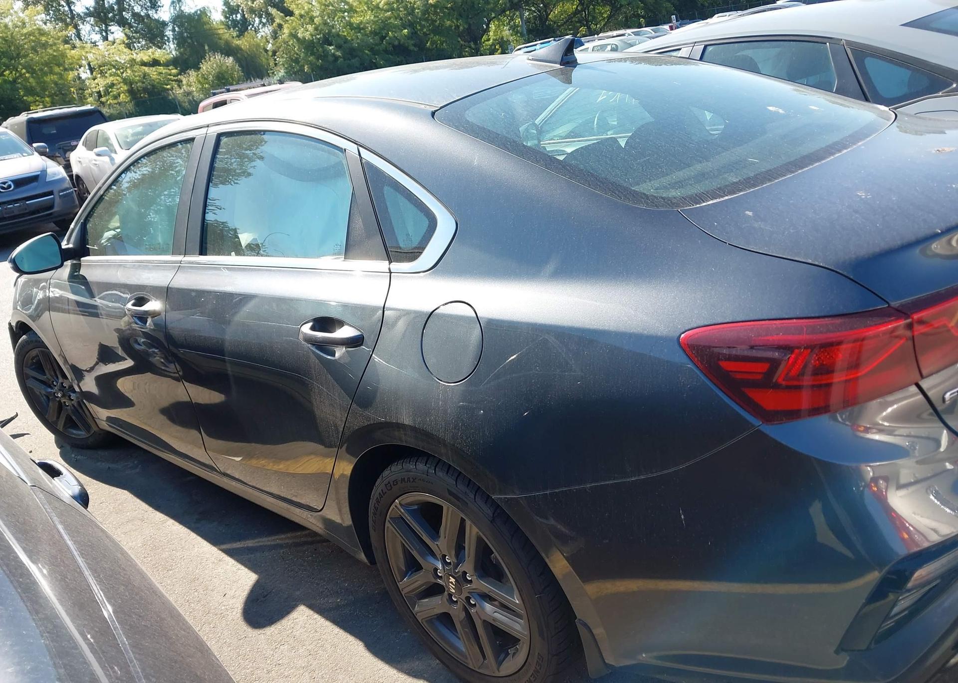 2021 KIA FORTE EX