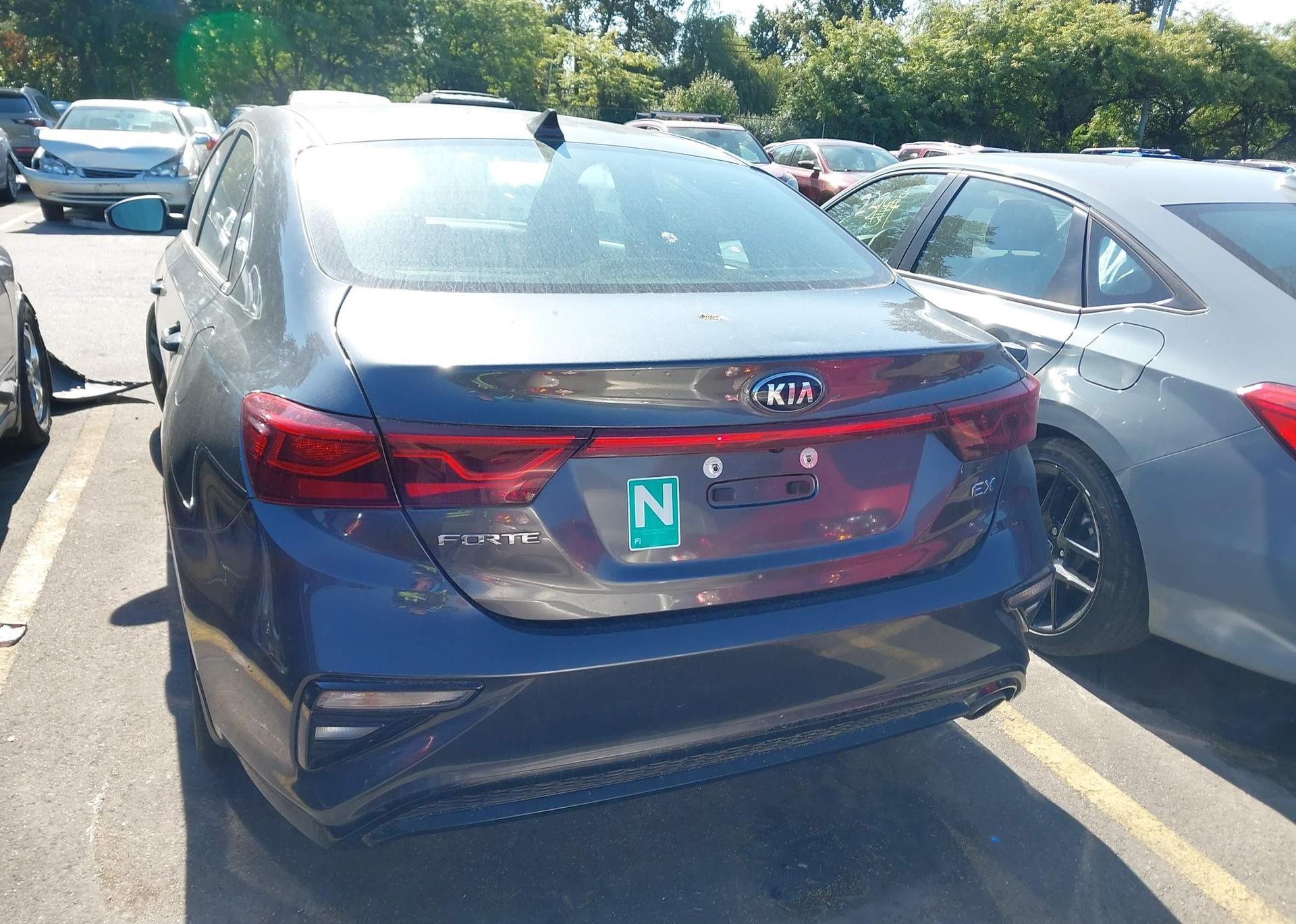 2021 KIA FORTE EX